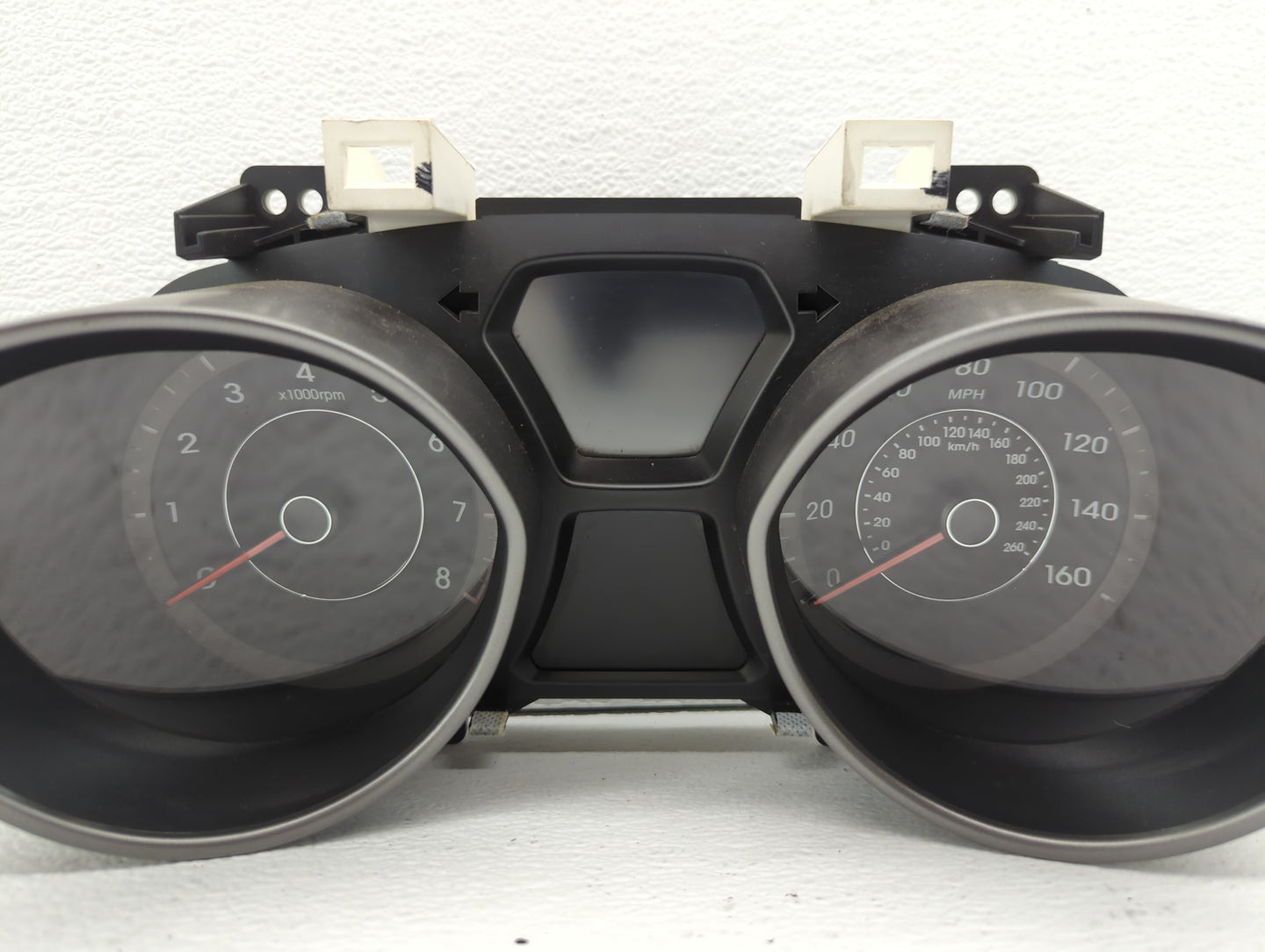2013 Hyundai Elantra Instrument Cluster Speedometer Gauges P/N:94001-3X275 94001-3Y520 Fits OEM Used Auto Parts - Oemusedaut