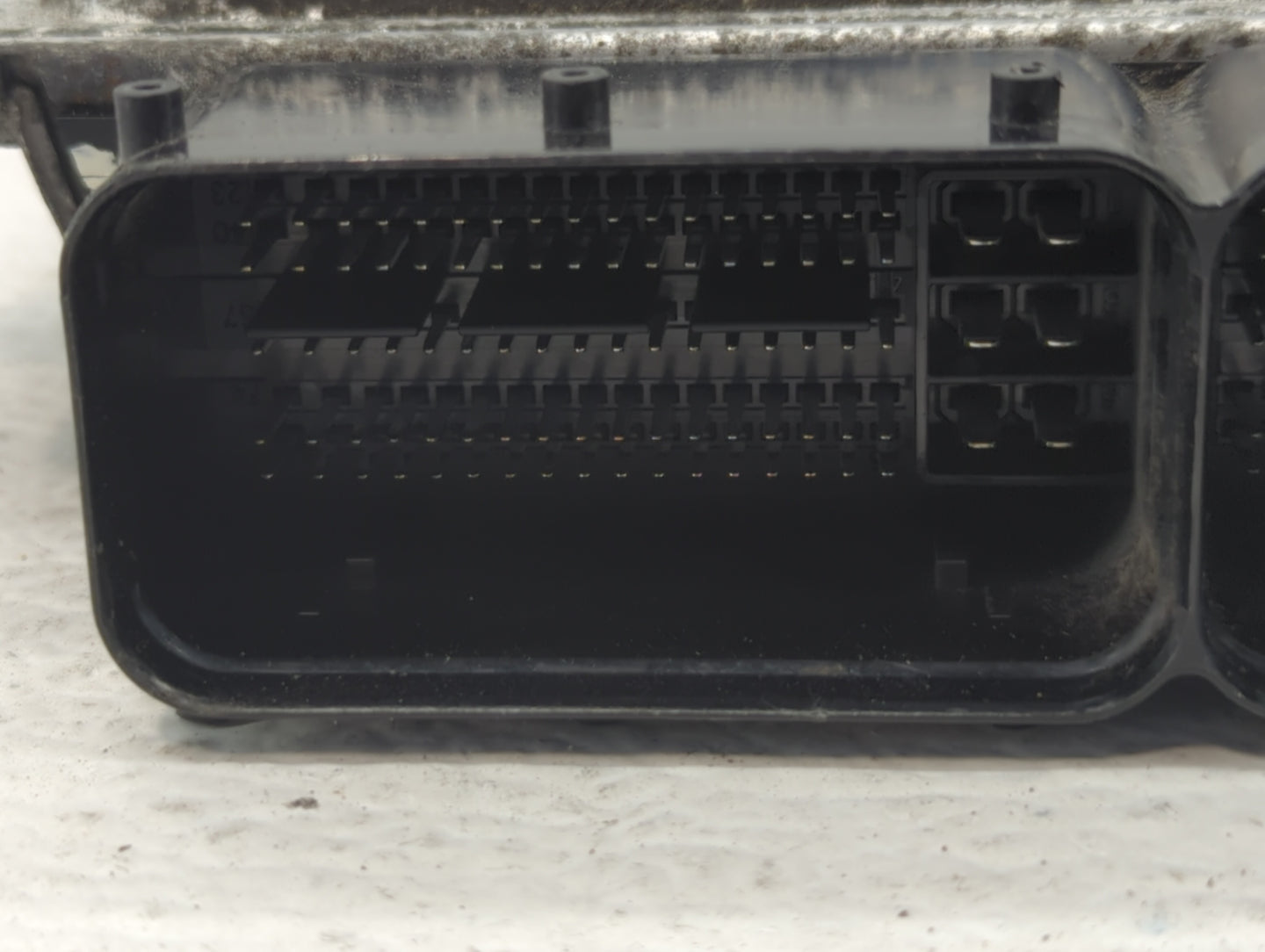 2011-2013 Hyundai Elantra PCM Engine Control Computer ECU ECM PCU OEM P/N:39103-2EMN3 39102-2EMN3 Fits Fits 2011 2012 2013 O