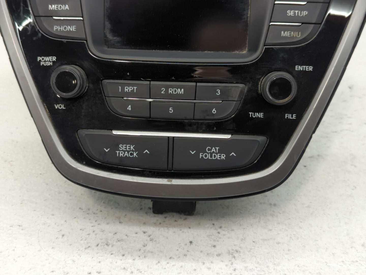 2013-2013 Hyundai Elantra Am Fm Cd Player Radio Receiver - Oemusedautoparts1.com