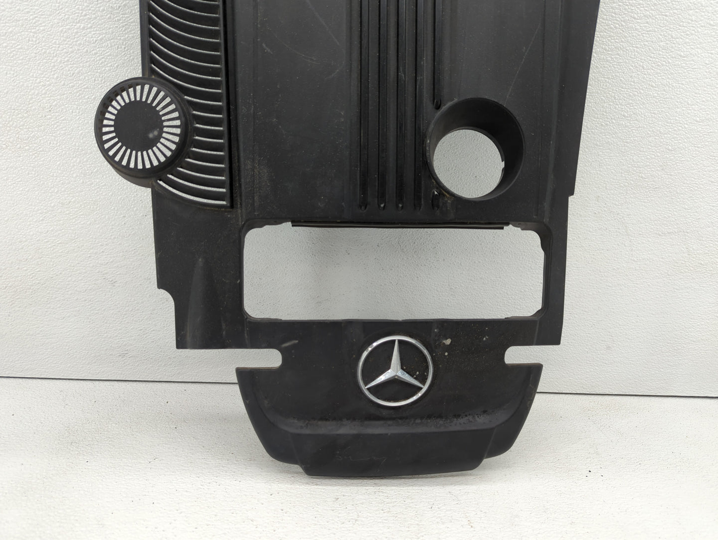 2013 Hyundai Elantra Engine Cover - Oemusedautoparts1.com