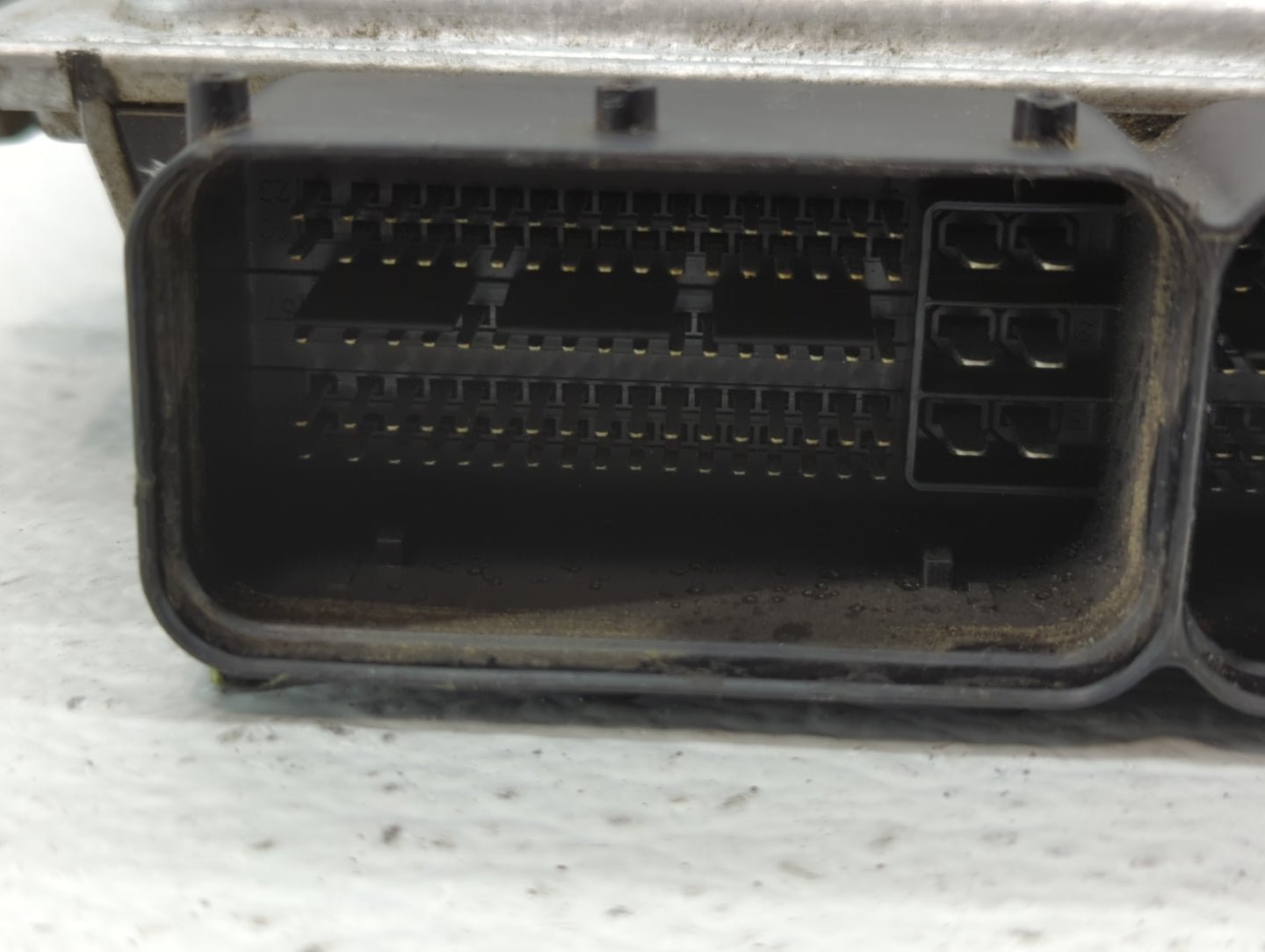 2011-2013 Hyundai Elantra PCM Engine Control Computer ECU ECM PCU OEM P/N:39102-2EMA0 39103-2EMN3 Fits Fits 2011 2012 2013 O