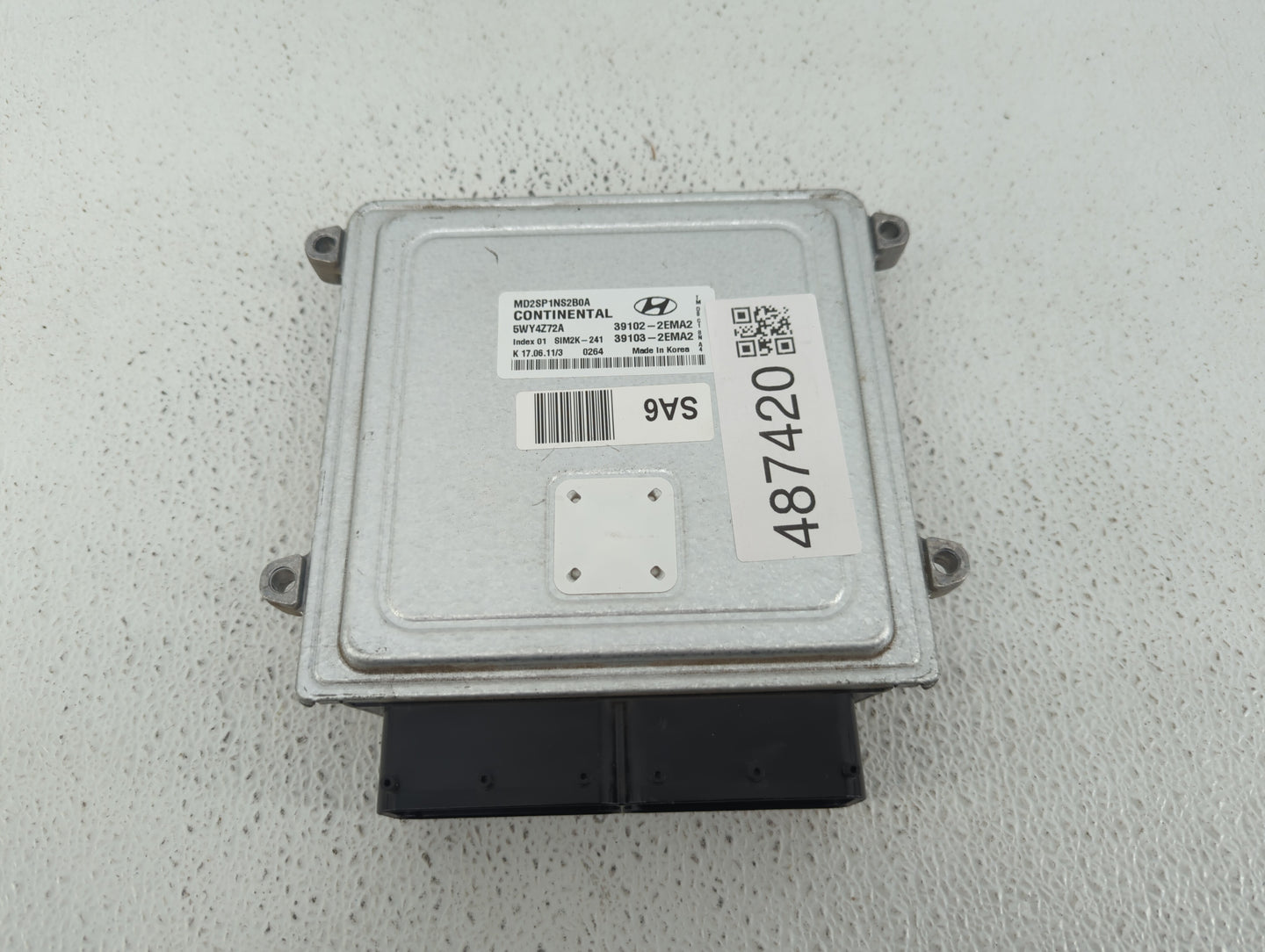 2011-2013 Hyundai Elantra PCM Engine Control Computer ECU ECM PCU OEM P/N:39103-2EMA2 39102-2EMA2 Fits Fits 2011 2012 2013 O