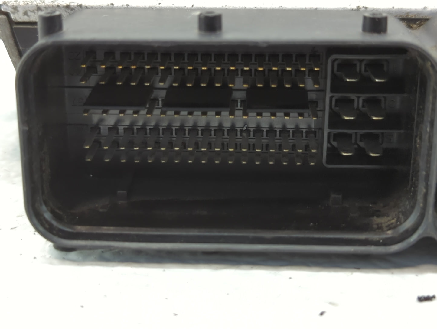 2011-2013 Hyundai Elantra PCM Engine Control Computer ECU ECM PCU OEM P/N:39102-2EMA0 39103-2EMN3 Fits Fits 2011 2012 2013 O