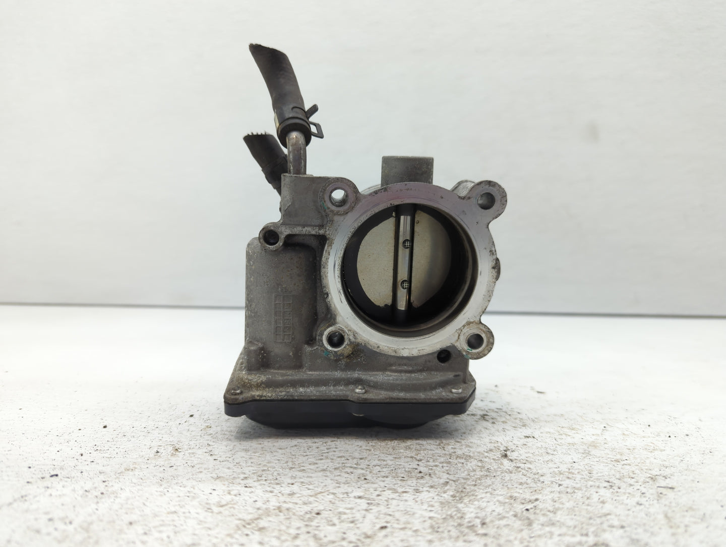 2011-2020 Hyundai Elantra Throttle Body P/N:35100-2E000 Fits Fits 2011 2012 2013 2014 2015 2016 2017 2018 2019 2020 2021 OEM