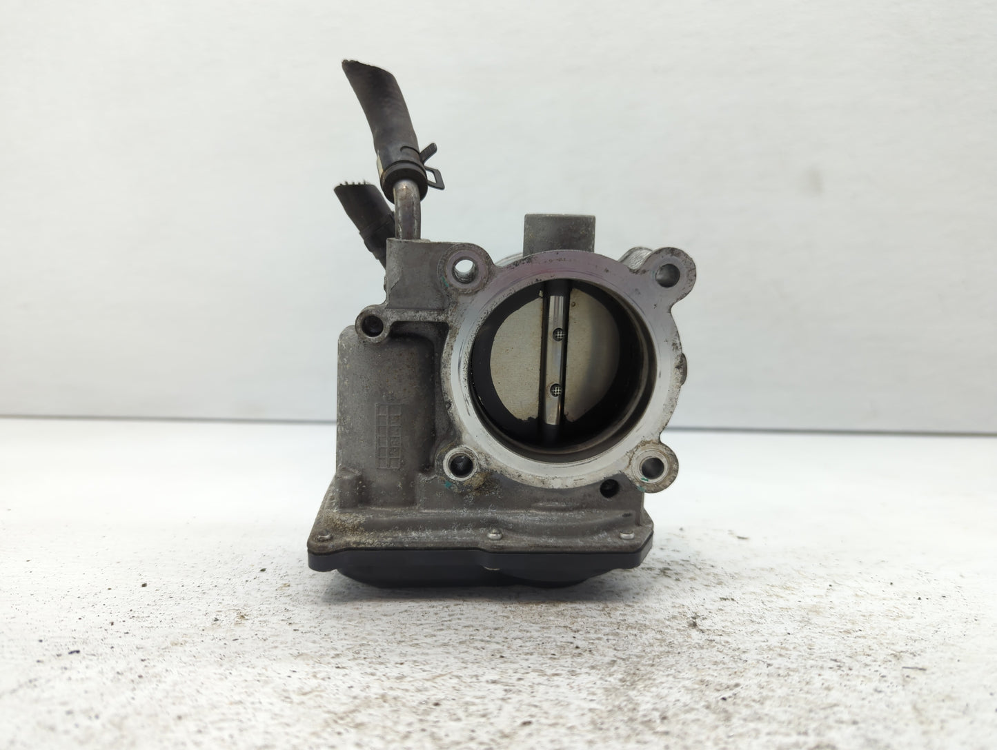 2011-2020 Hyundai Elantra Throttle Body P/N:35100-2E000 Fits Fits 2011 2012 2013 2014 2015 2016 2017 2018 2019 2020 2021 OEM