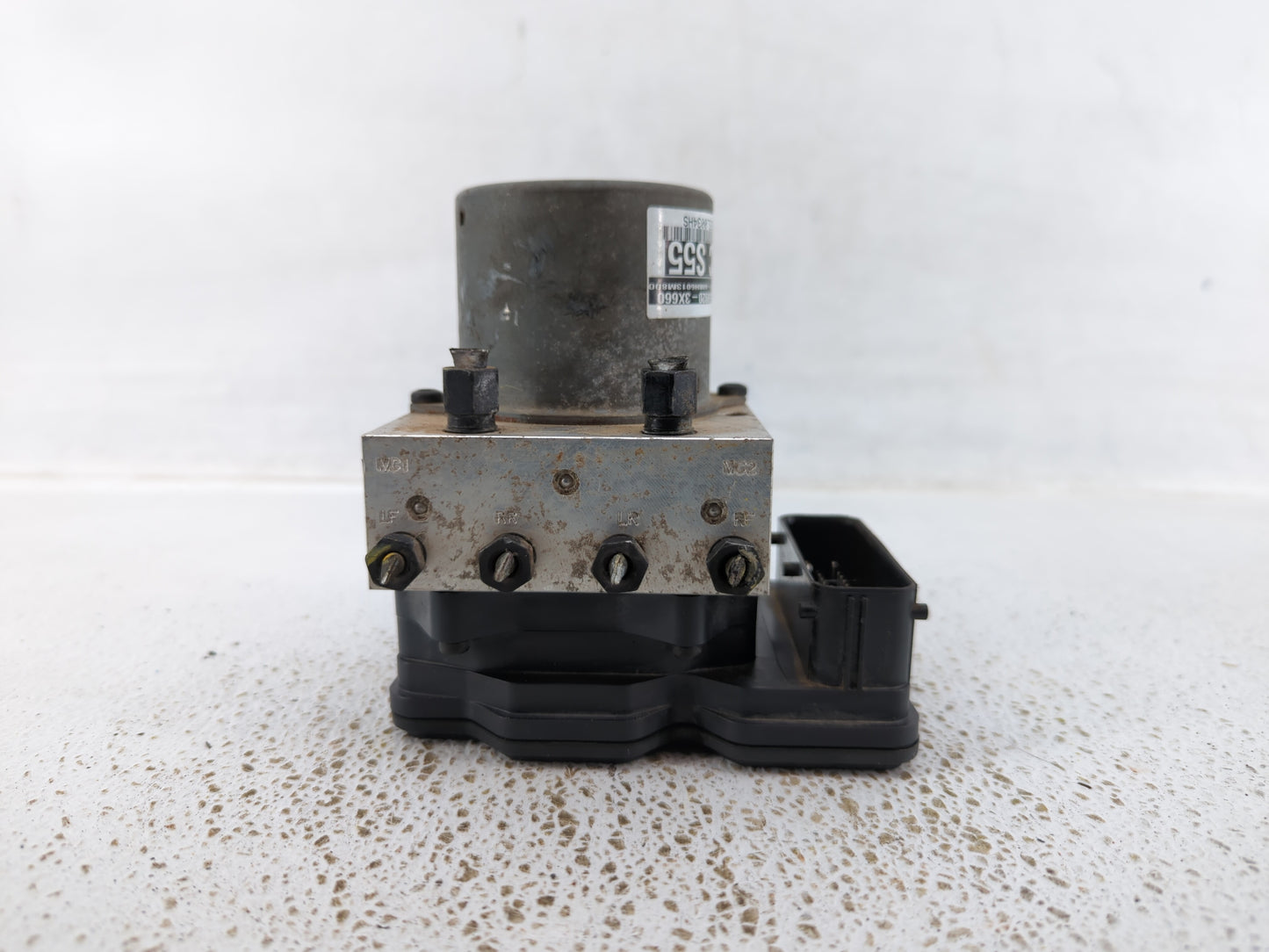 2013 Hyundai Elantra ABS Pump Control Module Replacement P/N:58920-3X660 Fits OEM Used Auto Parts - Oemusedautoparts1.com