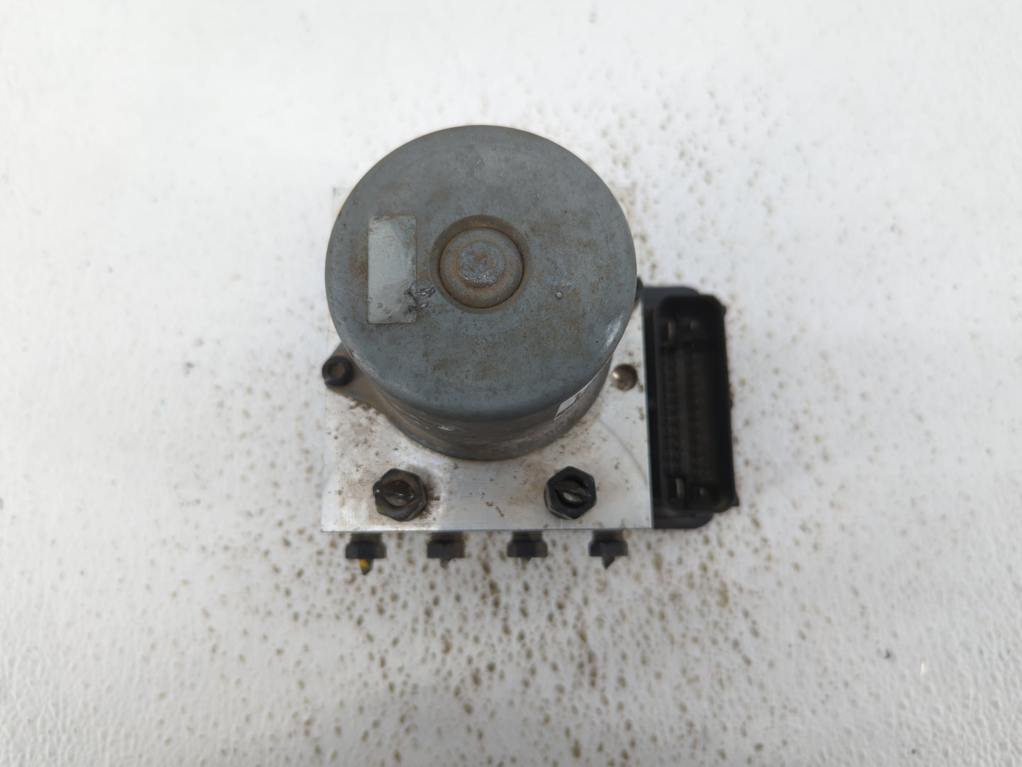 2013 Hyundai Elantra ABS Pump Control Module Replacement P/N:58920-3X660 Fits OEM Used Auto Parts - Oemusedautoparts1.com