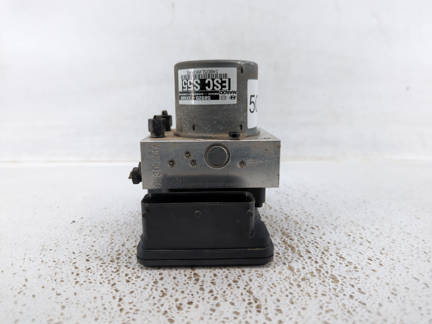 2013 Hyundai Elantra ABS Pump Control Module Replacement P/N:58920-3X660 Fits OEM Used Auto Parts - Oemusedautoparts1.com