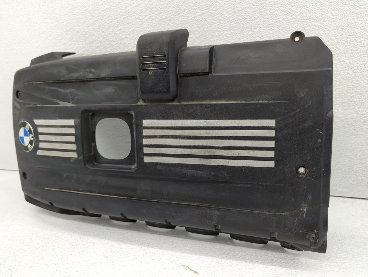 2013 Hyundai Elantra Engine Cover - Oemusedautoparts1.com