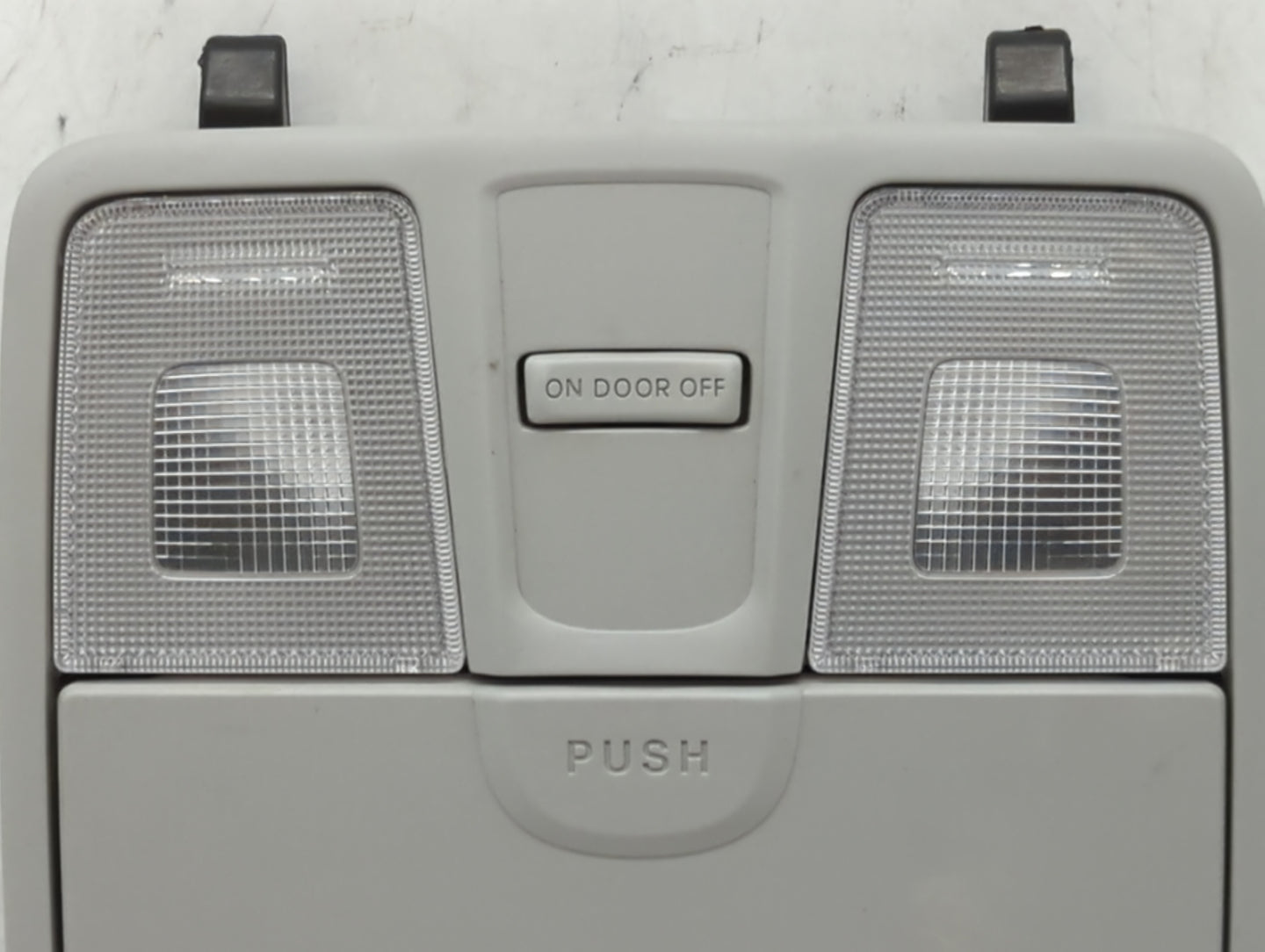 2013 Hyundai Elantra Overhead Roof Console - Oemusedautoparts1.com