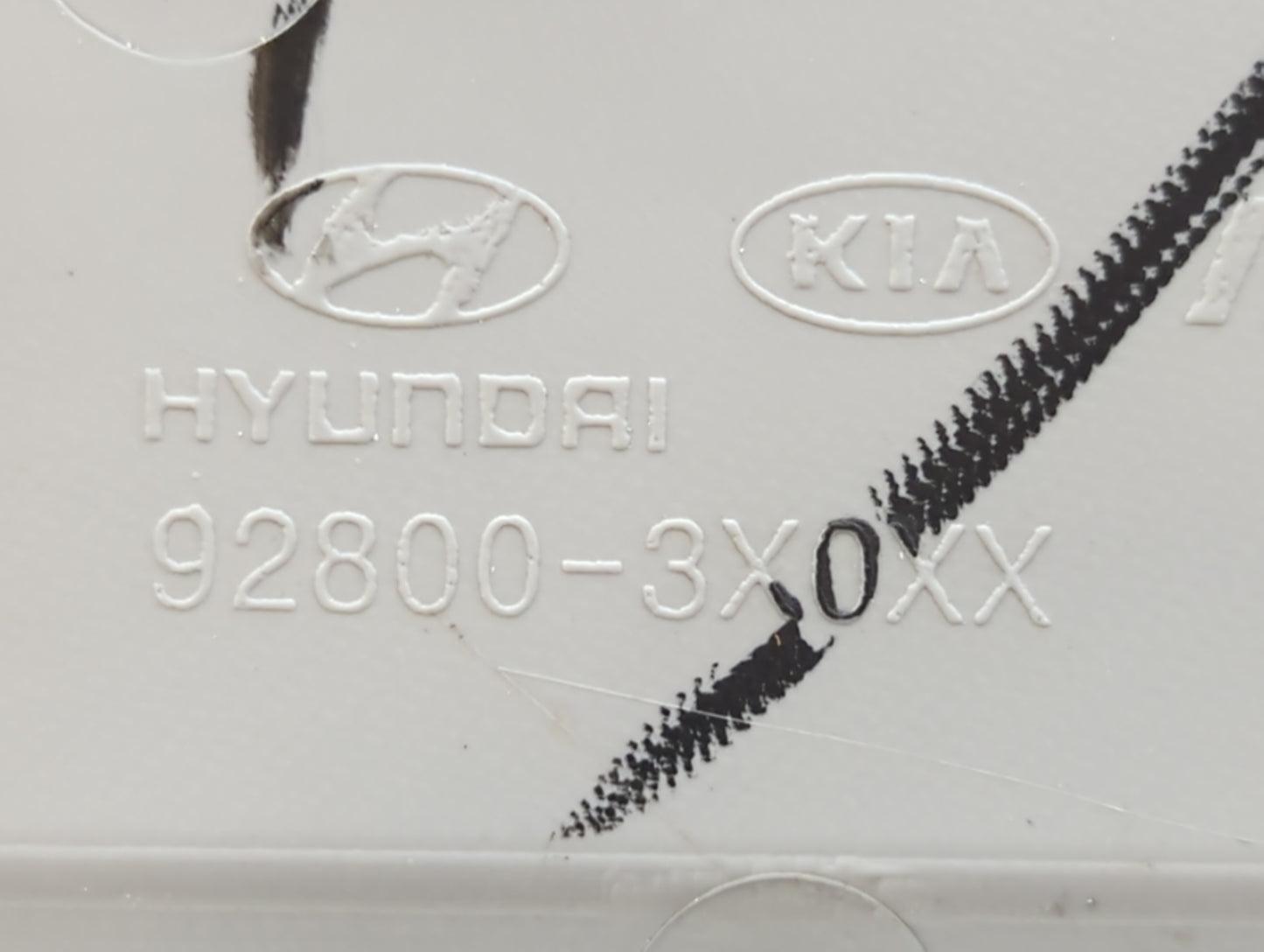 2013 Hyundai Elantra Overhead Roof Console - Oemusedautoparts1.com