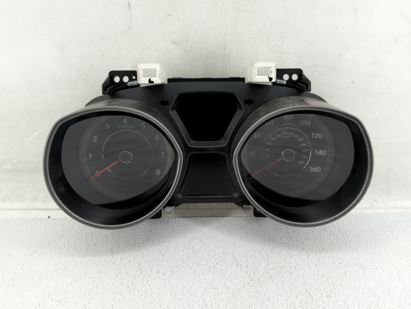 2013 Hyundai Elantra Instrument Cluster Speedometer Gauges P/N:94001-3Y520 Fits OEM Used Auto Parts - Oemusedautoparts1.com