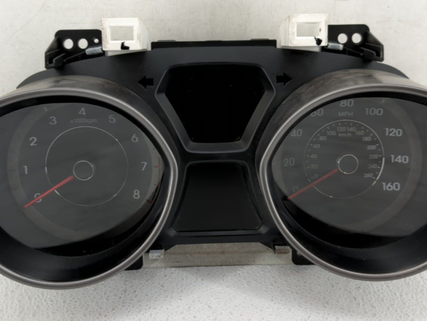 2013 Hyundai Elantra Instrument Cluster Speedometer Gauges P/N:94001-3Y520 Fits OEM Used Auto Parts - Oemusedautoparts1.com