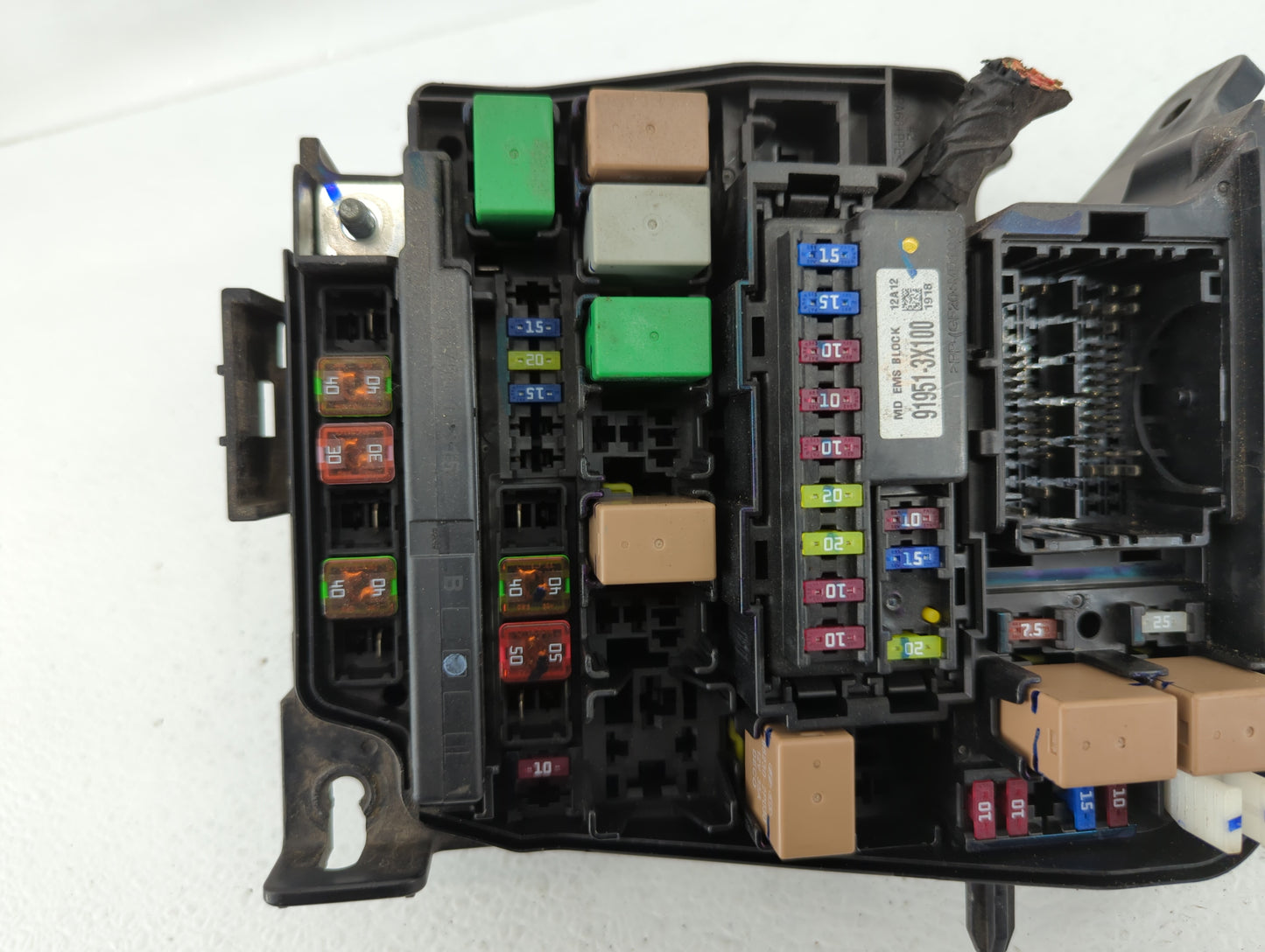 2011-2013 Hyundai Elantra Fusebox Fuse Box Panel Relay Module P/N:91950-3X711 Fits Fits 2011 2012 2013 OEM Used Auto Parts -