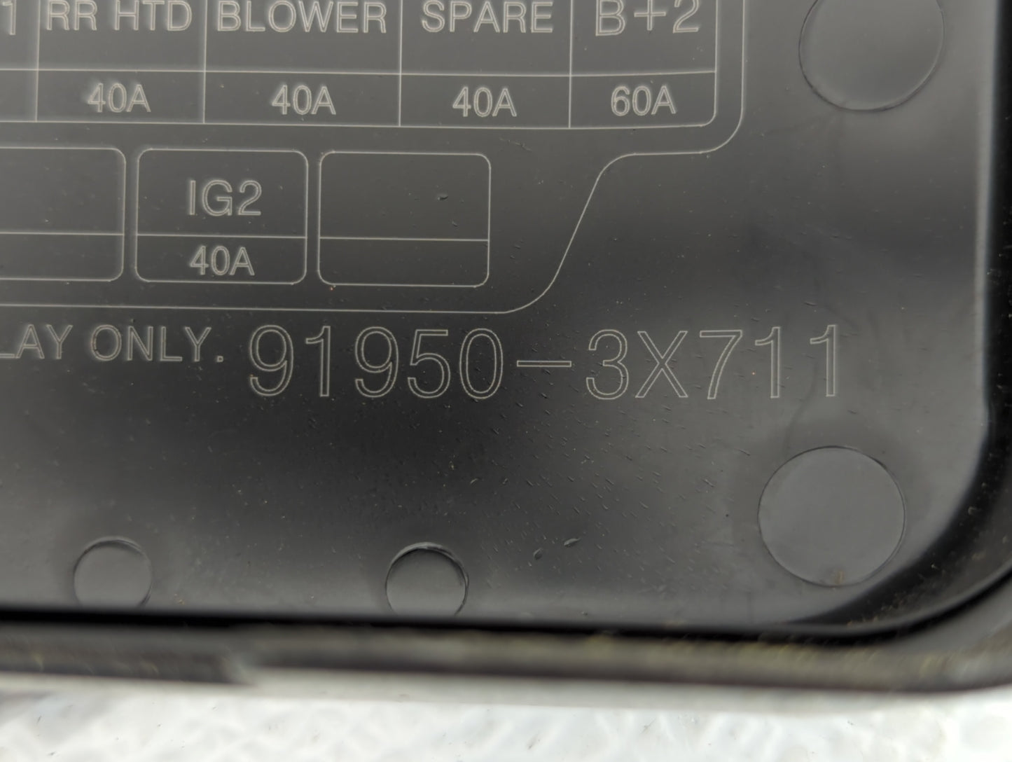 2011-2013 Hyundai Elantra Fusebox Fuse Box Panel Relay Module P/N:91950-3X711 Fits Fits 2011 2012 2013 OEM Used Auto Parts -