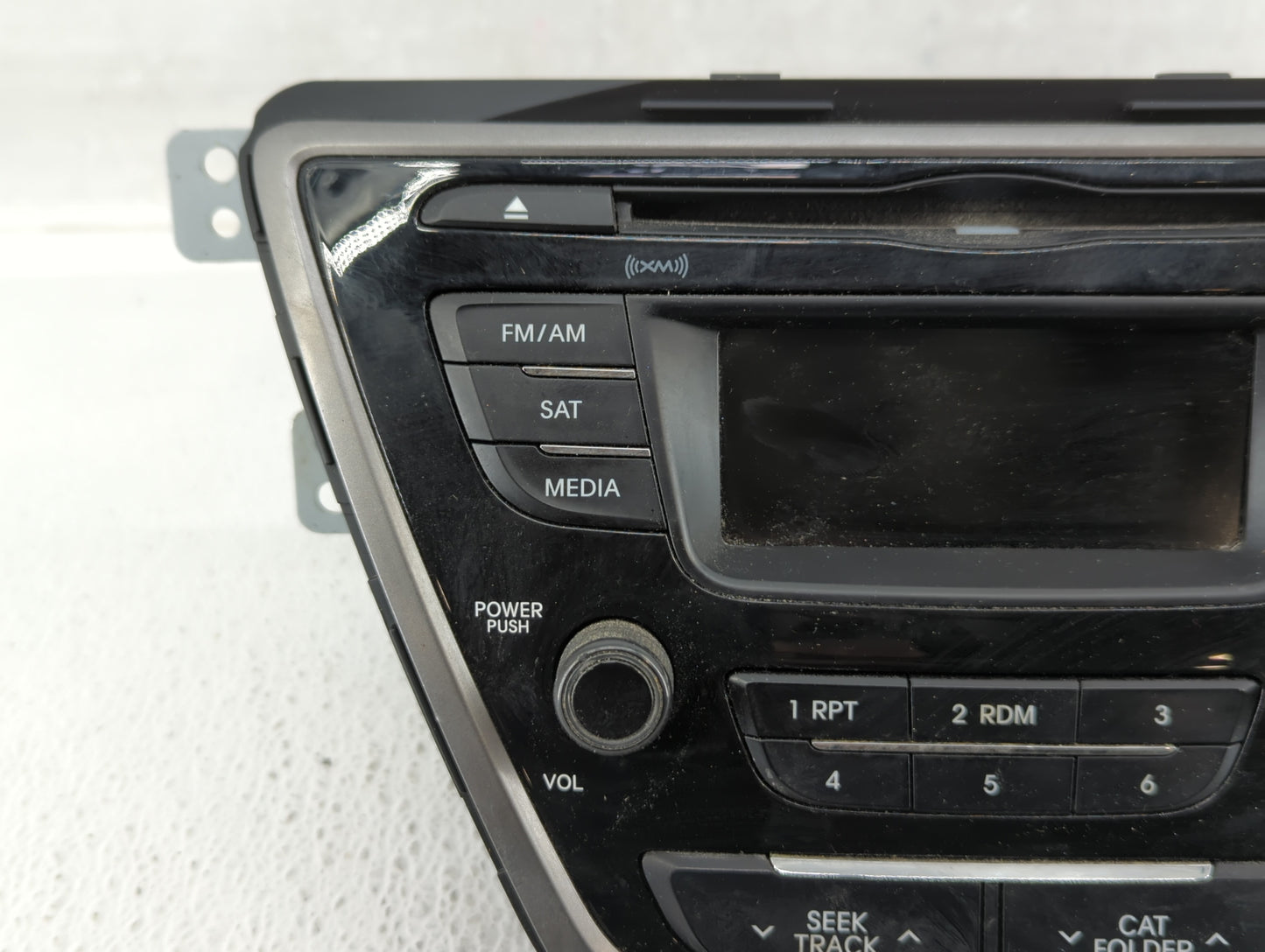 2013-2013 Hyundai Elantra Am Fm Cd Player Radio Receiver - Oemusedautoparts1.com