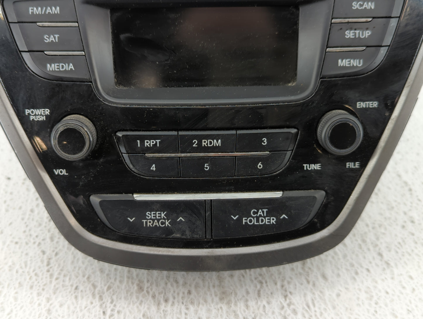 2013-2013 Hyundai Elantra Am Fm Cd Player Radio Receiver - Oemusedautoparts1.com