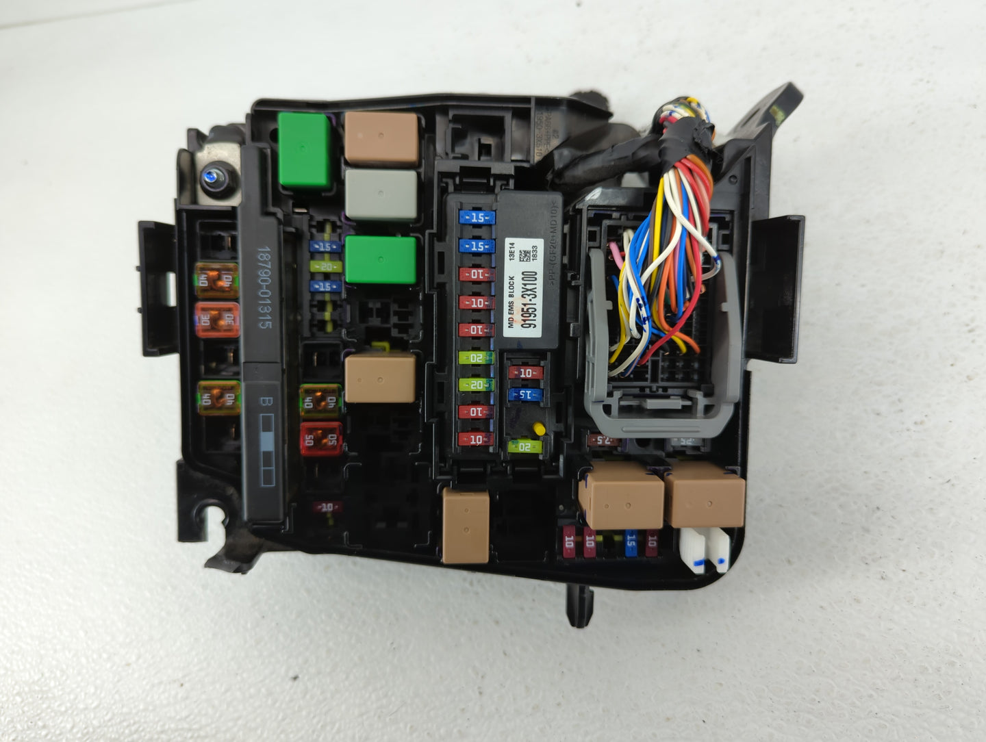 2011-2013 Hyundai Elantra Fusebox Fuse Box Panel Relay Module P/N:91950-3X711 Fits Fits 2011 2012 2013 OEM Used Auto Parts -
