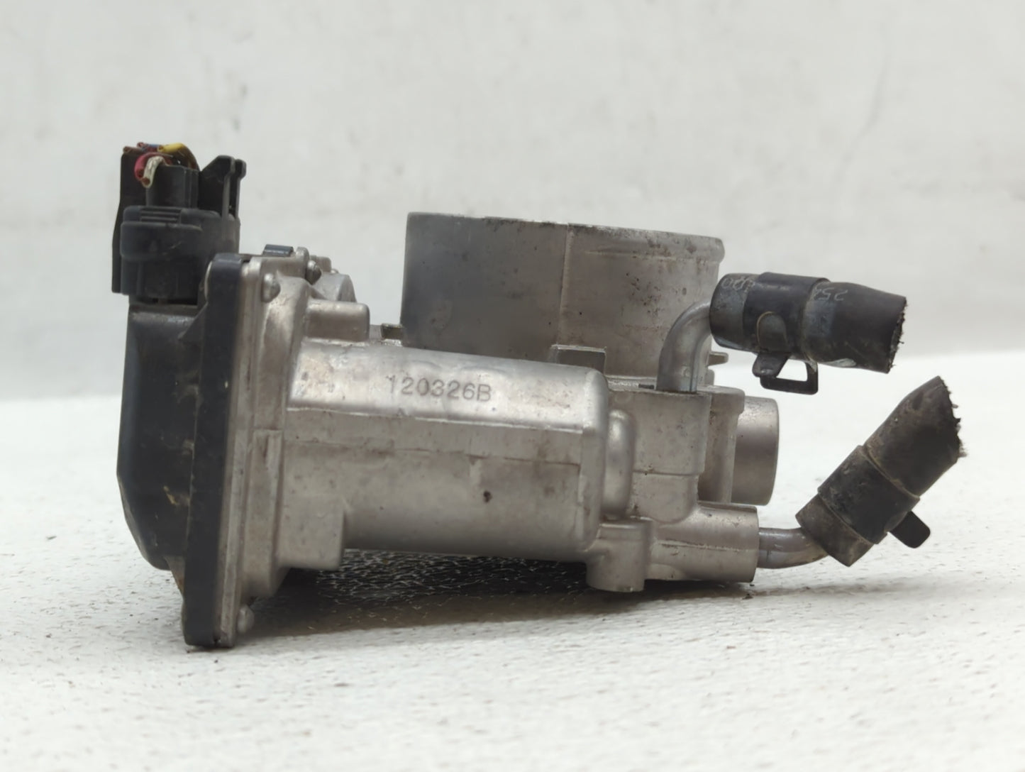 2011-2020 Hyundai Elantra Throttle Body P/N:35100-2E000 Fits Fits 2011 2012 2013 2014 2015 2016 2017 2018 2019 2020 2021 OEM