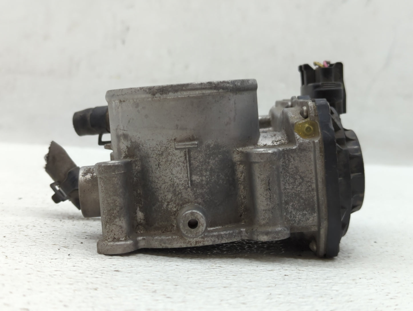 2011-2020 Hyundai Elantra Throttle Body P/N:35100-2E000 Fits Fits 2011 2012 2013 2014 2015 2016 2017 2018 2019 2020 2021 OEM