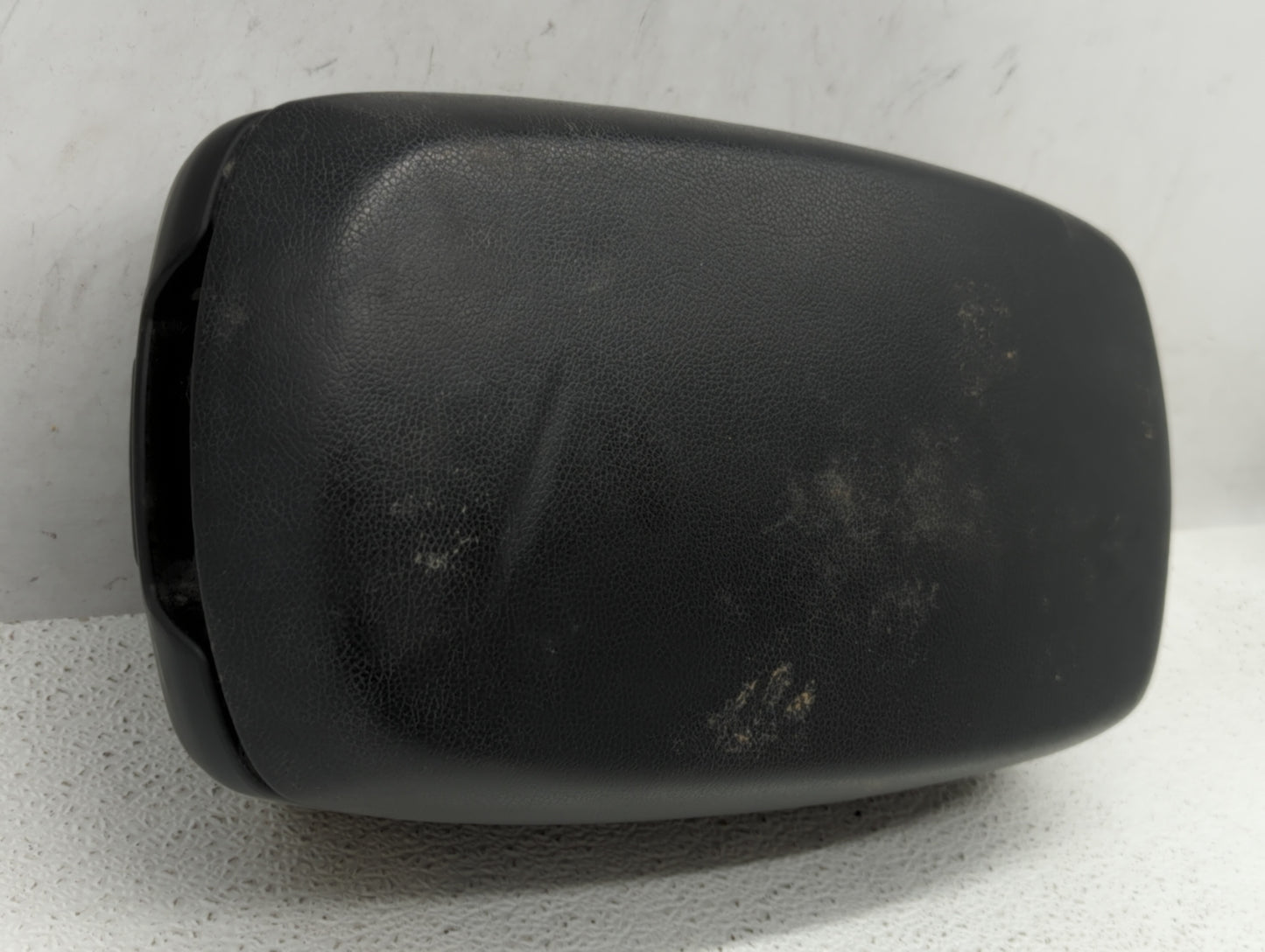 2011-2013 Hyundai Elantra Center Console Armrest Cover Lid Black - Oemusedautoparts1.com