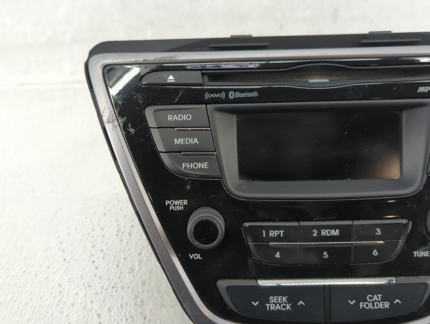 2013-2013 Hyundai Elantra Am Fm Cd Player Radio Receiver - Oemusedautoparts1.com