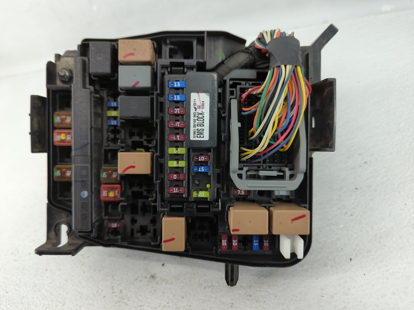 2011-2013 Hyundai Elantra Fusebox Fuse Box Panel Relay Module P/N:91950-3X510 91950-3X711 Fits Fits 2011 2012 2013 OEM Used 
