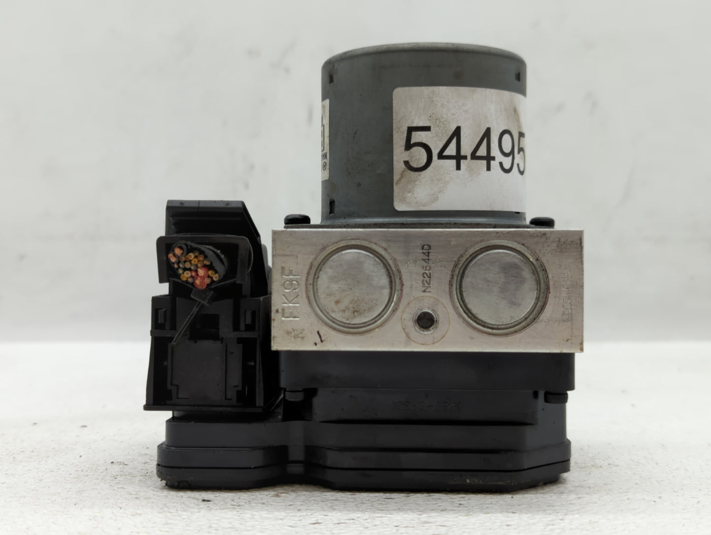 2013 Hyundai Elantra ABS Pump Control Module Replacement P/N:58920-3X660 Fits OEM Used Auto Parts - Oemusedautoparts1.com