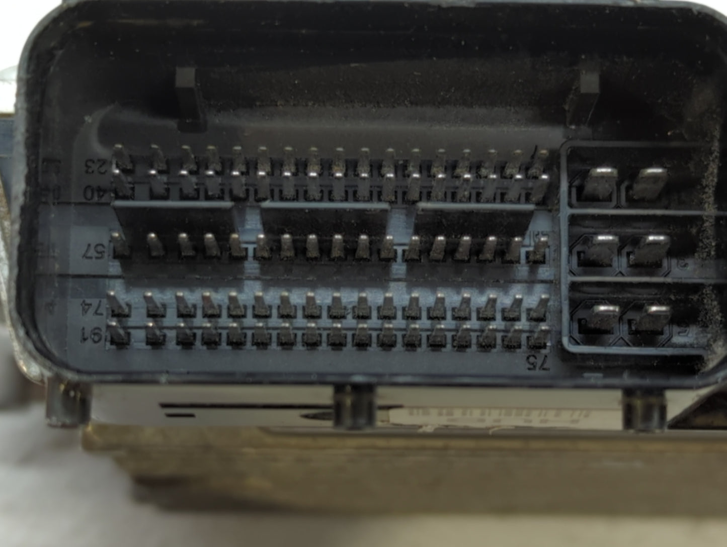 2013 Hyundai Elantra PCM Engine Control Computer ECU ECM PCU OEM P/N:39102-2EMB3 Fits OEM Used Auto Parts - Oemusedautoparts