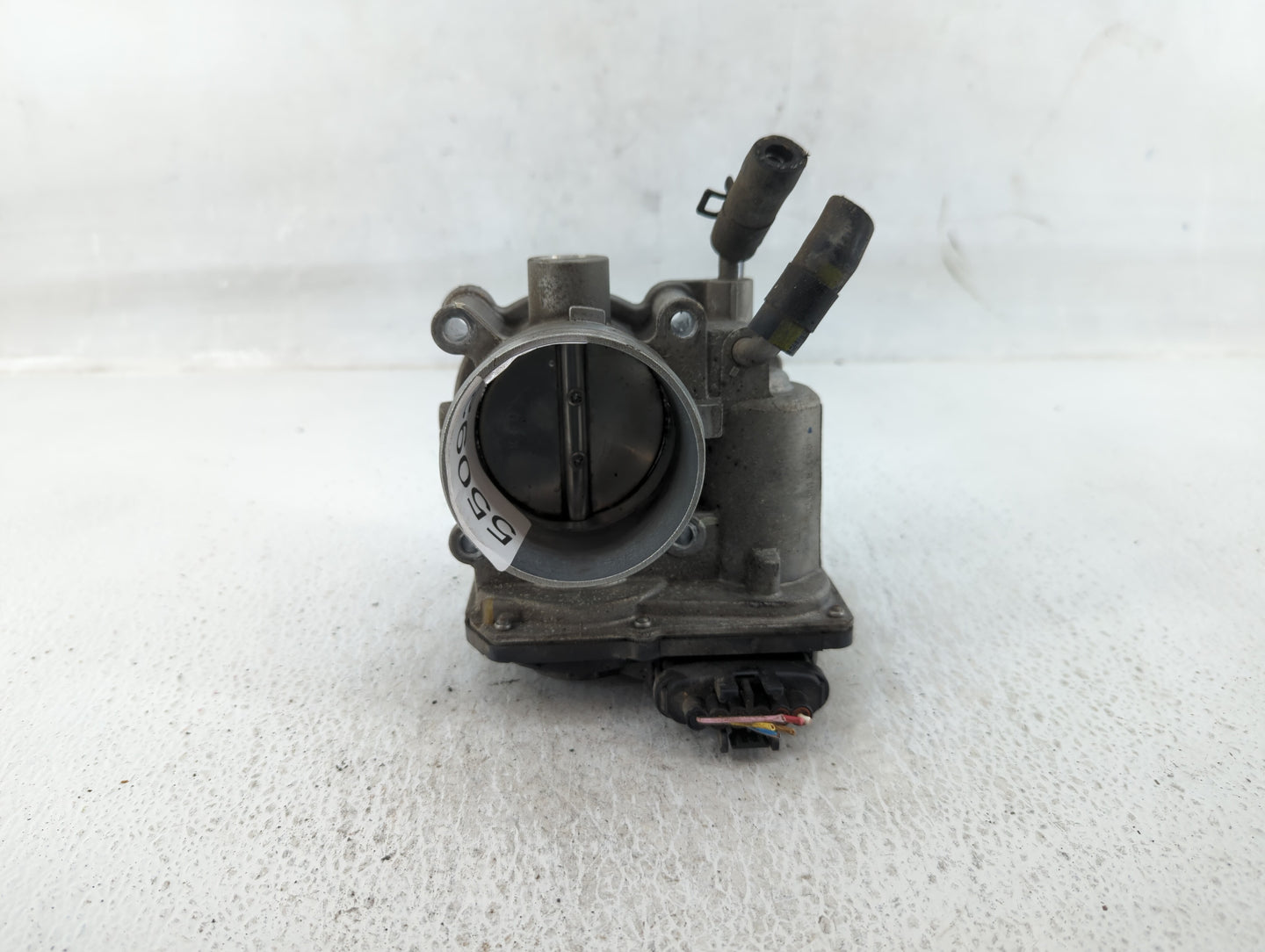 2011-2020 Hyundai Elantra Throttle Body P/N:35100-2E000 Fits Fits 2011 2012 2013 2014 2015 2016 2017 2018 2019 2020 2021 OEM
