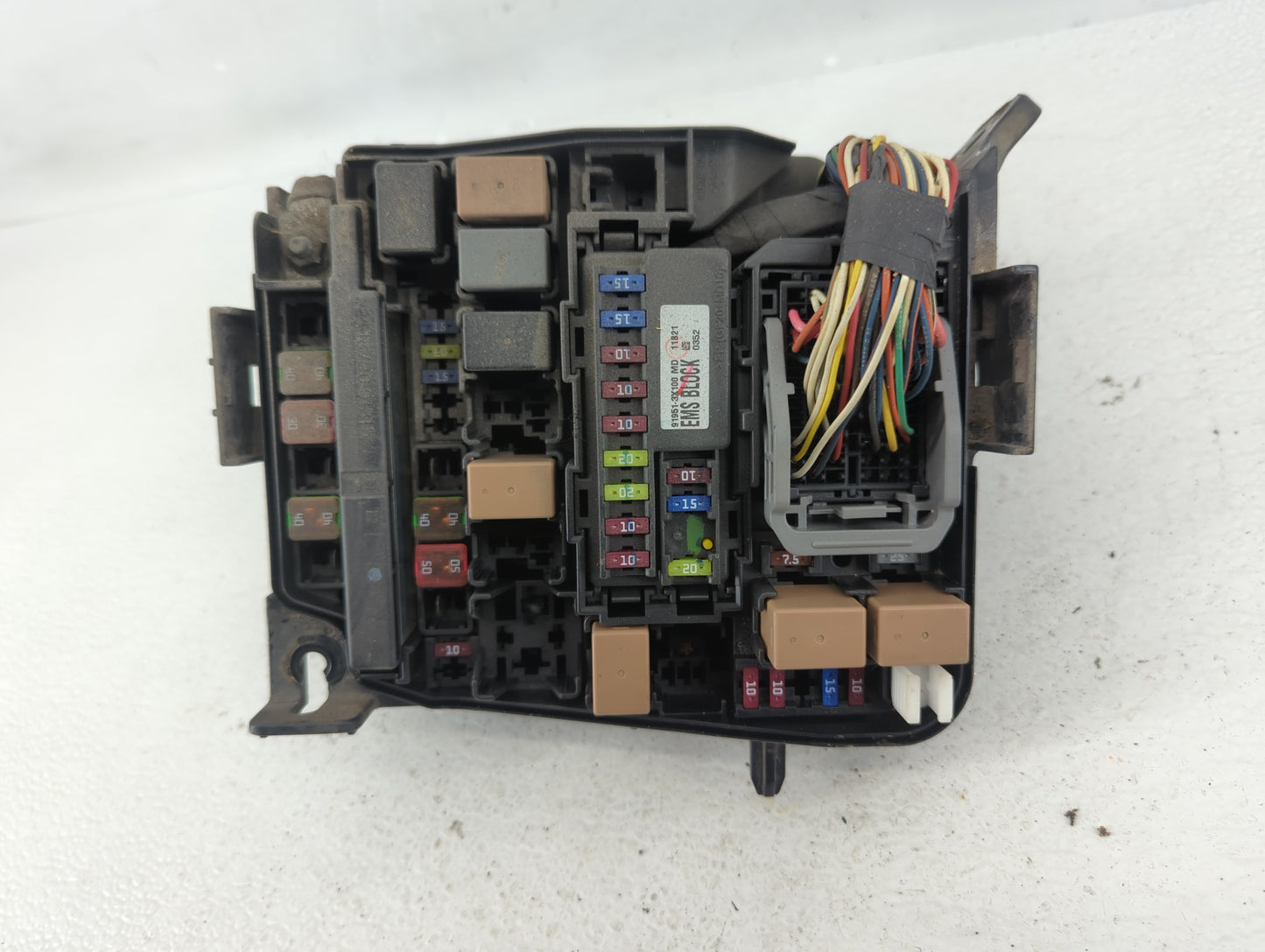 2011-2013 Hyundai Elantra Fusebox Fuse Box Panel Relay Module P/N:91950-3X711 Fits Fits 2011 2012 2013 OEM Used Auto Parts -
