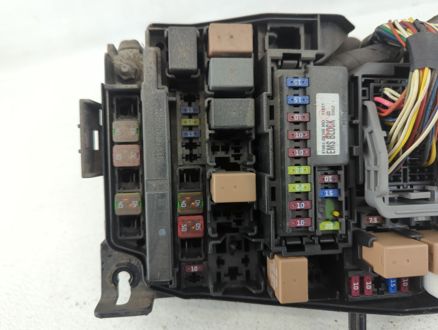 2011-2013 Hyundai Elantra Fusebox Fuse Box Panel Relay Module P/N:91950-3X711 Fits Fits 2011 2012 2013 OEM Used Auto Parts -