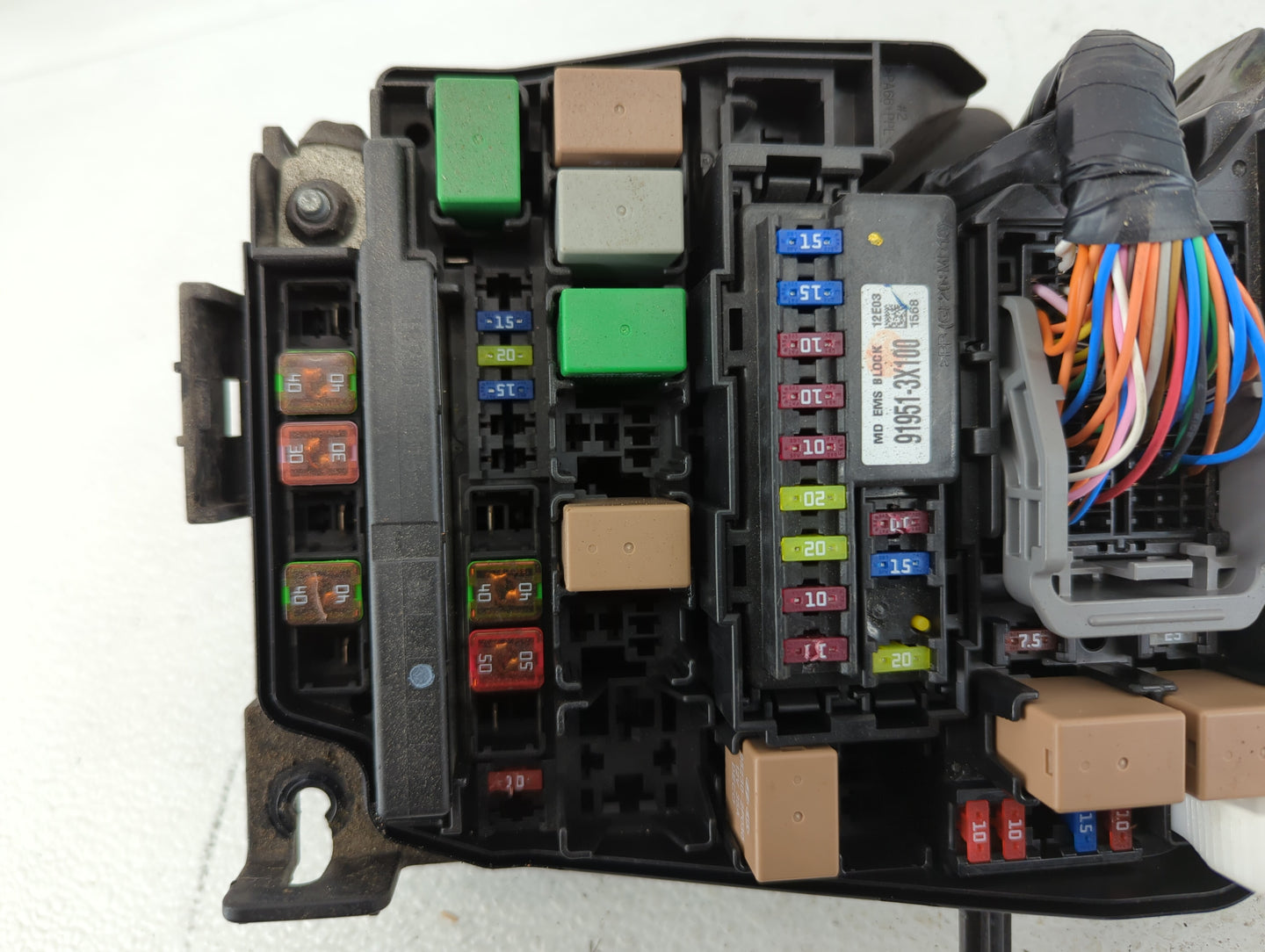 2011-2013 Hyundai Elantra Fusebox Fuse Box Panel Relay Module P/N:912053X214NL9 912053X214 Fits Fits 2011 2012 2013 OEM Used