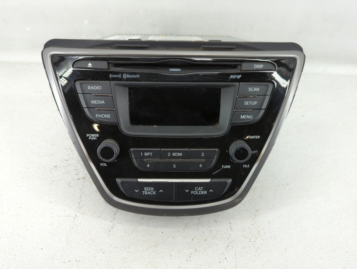 2013-2013 Hyundai Elantra Am Fm Cd Player Radio Receiver 554312 - Oemusedautoparts1.com