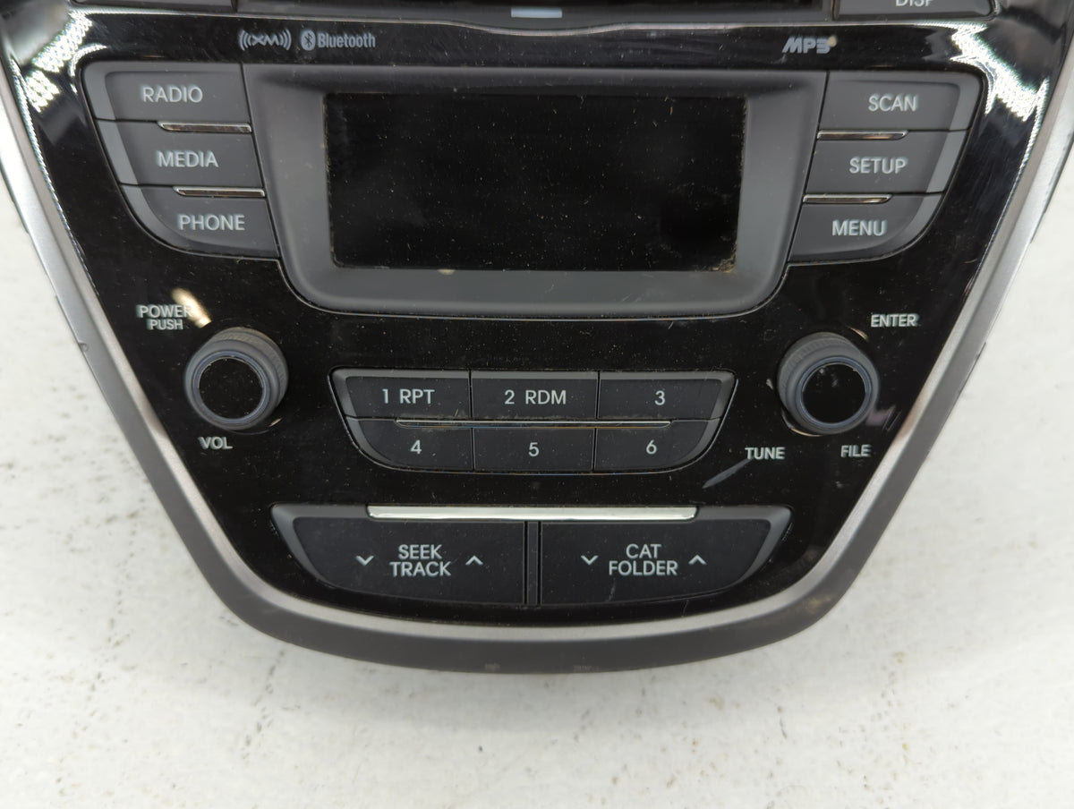 2013-2013 Hyundai Elantra Am Fm Cd Player Radio Receiver 554312 - Oemusedautoparts1.com