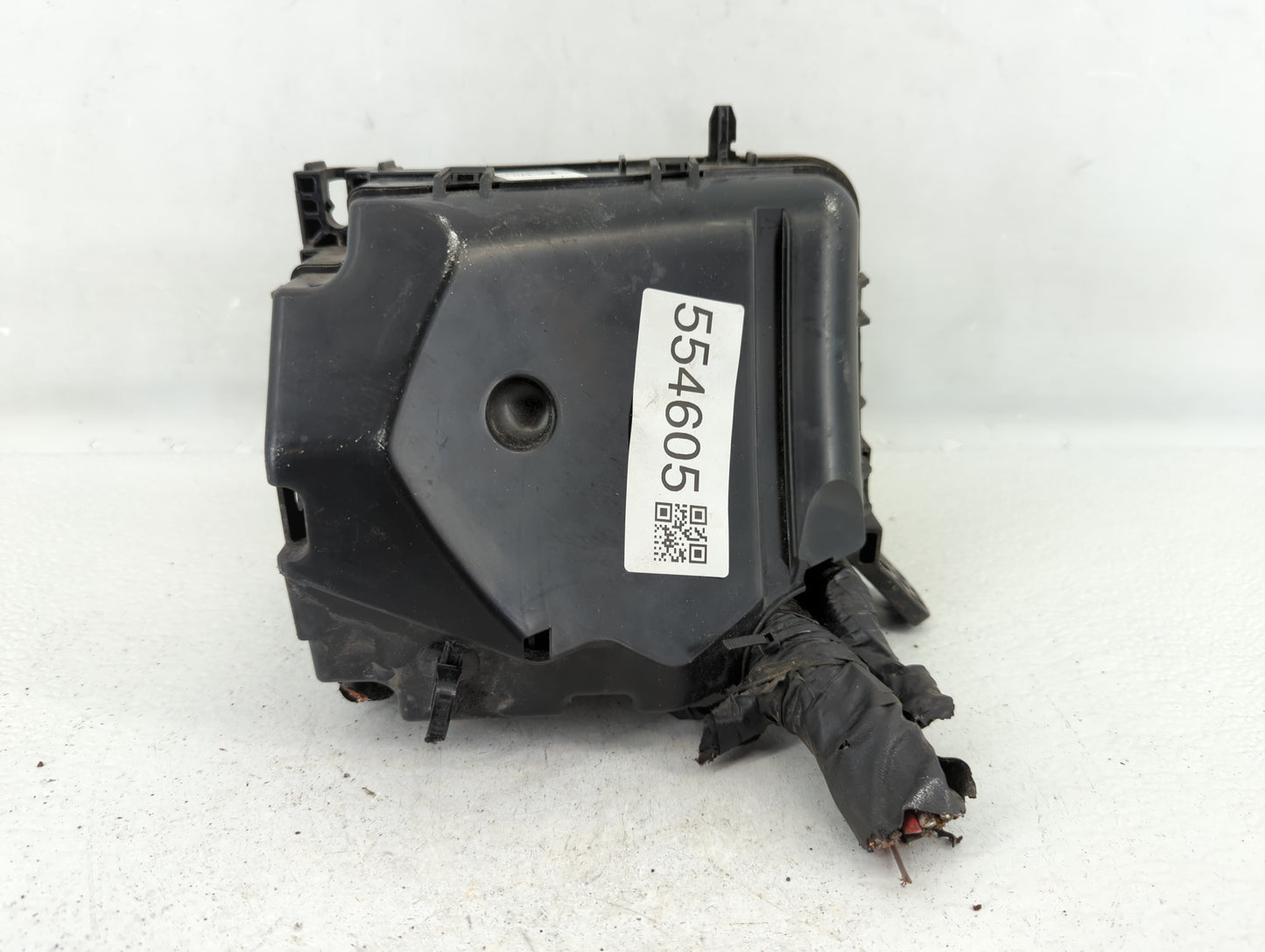 2011-2013 Hyundai Elantra Fusebox Fuse Box Panel Relay Module P/N:91238 A5022A Fits Fits 2011 2012 2013 OEM Used Auto Parts 