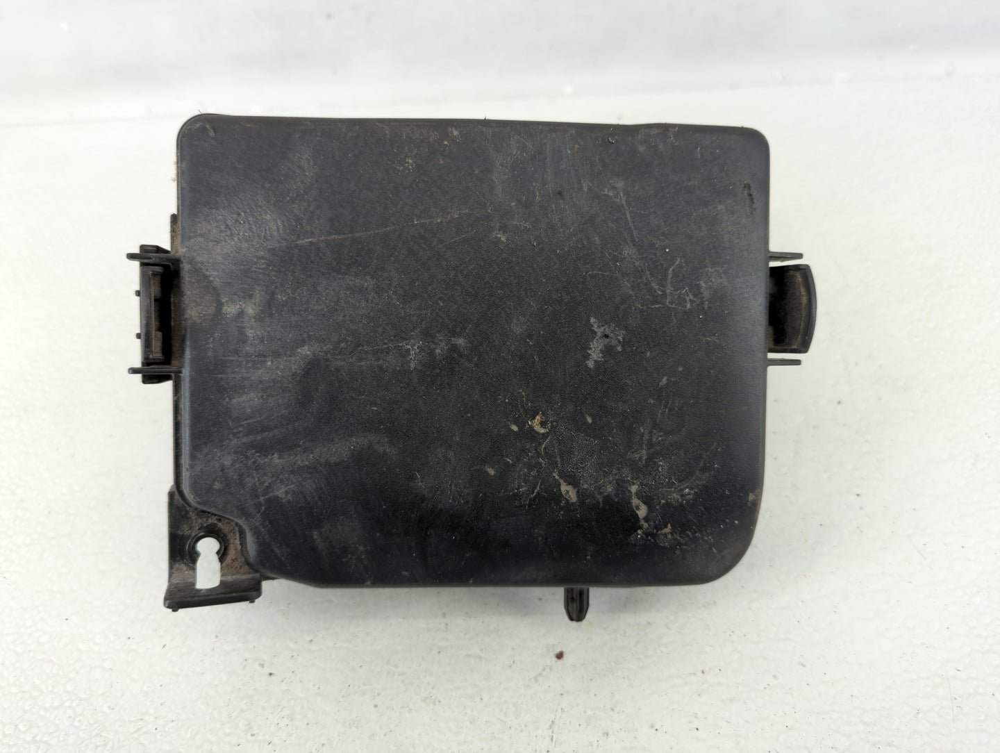 2011-2013 Hyundai Elantra Fusebox Fuse Box Panel Relay Module P/N:91205 3X194 Fits Fits 2011 2012 2013 OEM Used Auto Parts -