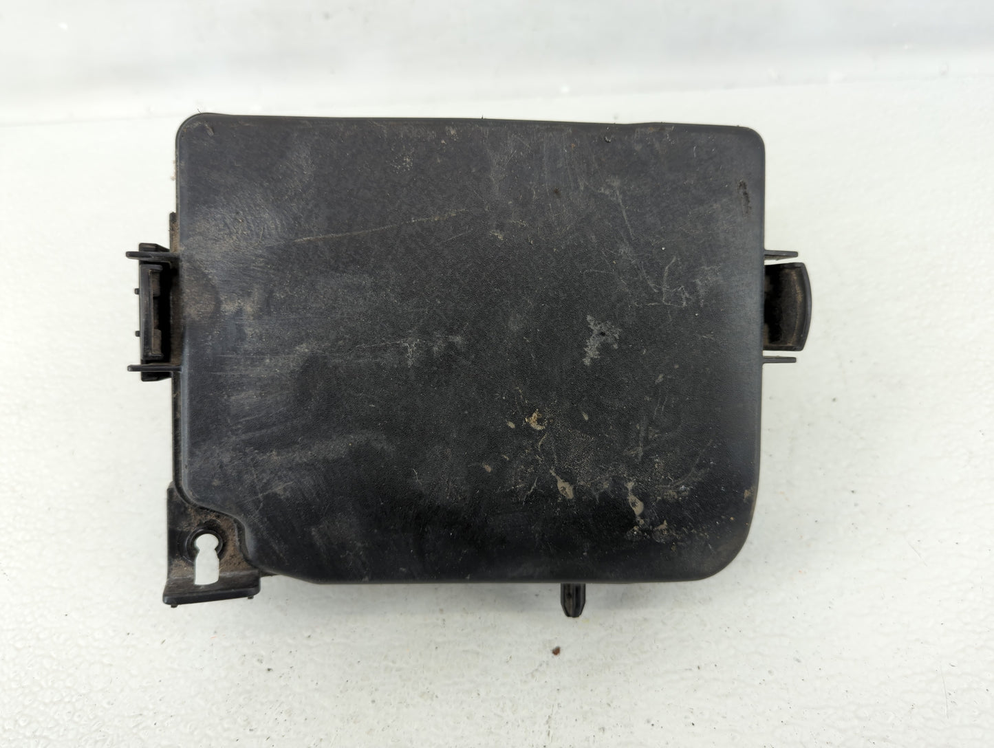 2011-2013 Hyundai Elantra Fusebox Fuse Box Panel Relay Module P/N:91205 3X194 Fits Fits 2011 2012 2013 OEM Used Auto Parts -