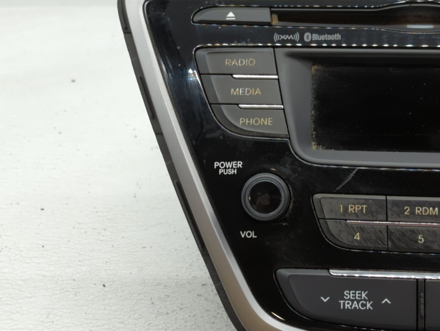 2013-2013 Hyundai Elantra Am Fm Cd Player Radio Receiver - Oemusedautoparts1.com