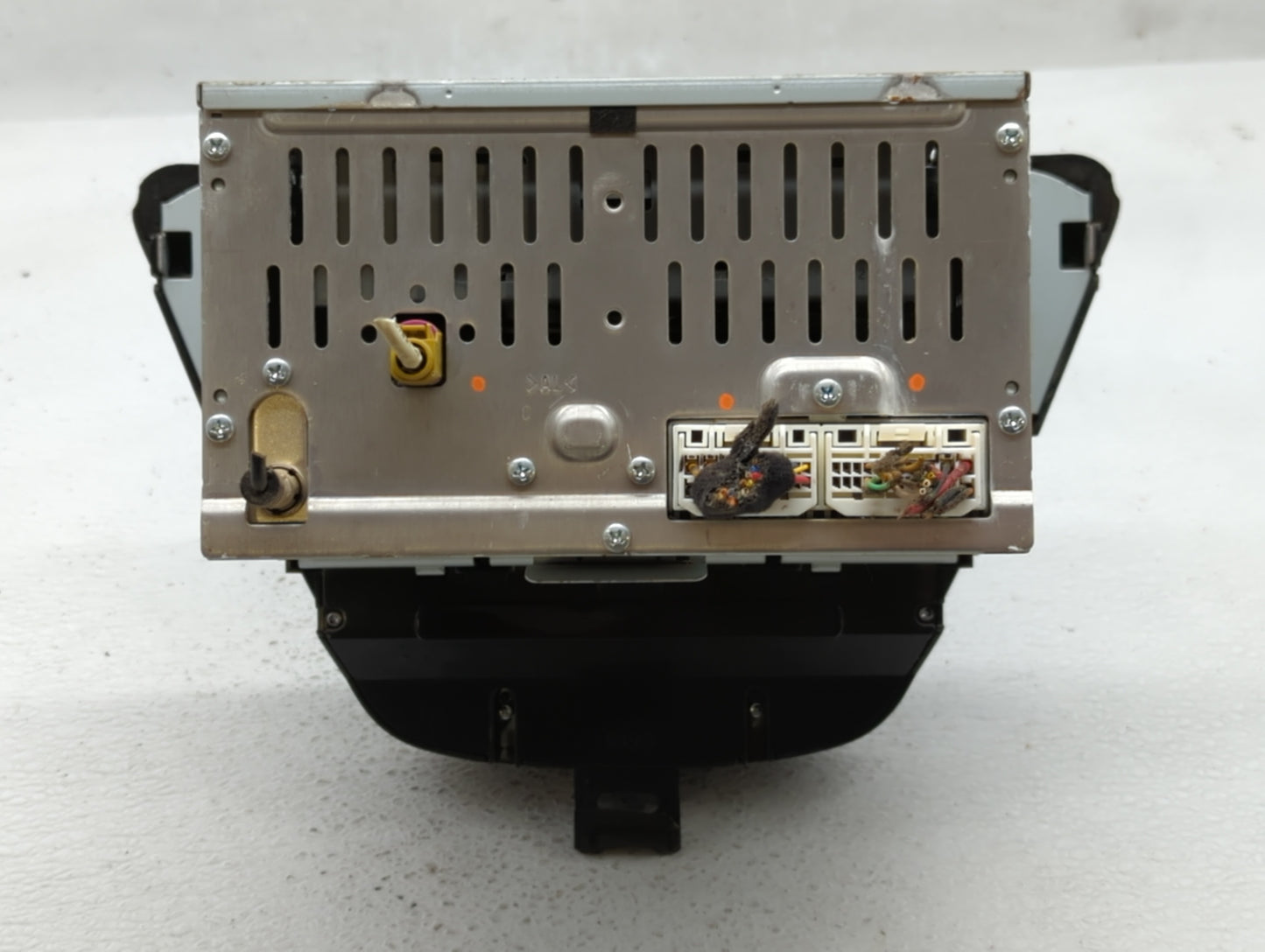 2013-2013 Hyundai Elantra Am Fm Cd Player Radio Receiver - Oemusedautoparts1.com