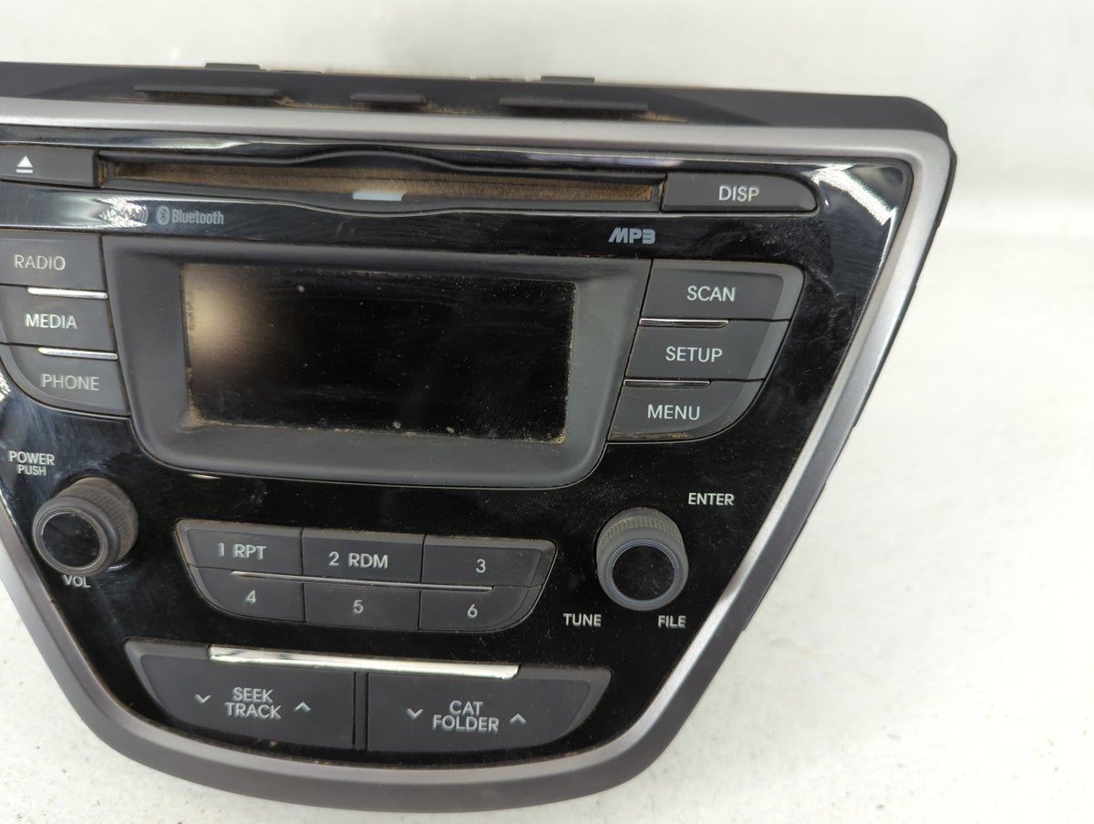 2013-2013 Hyundai Elantra Am Fm Cd Player Radio Receiver 554959 - Oemusedautoparts1.com