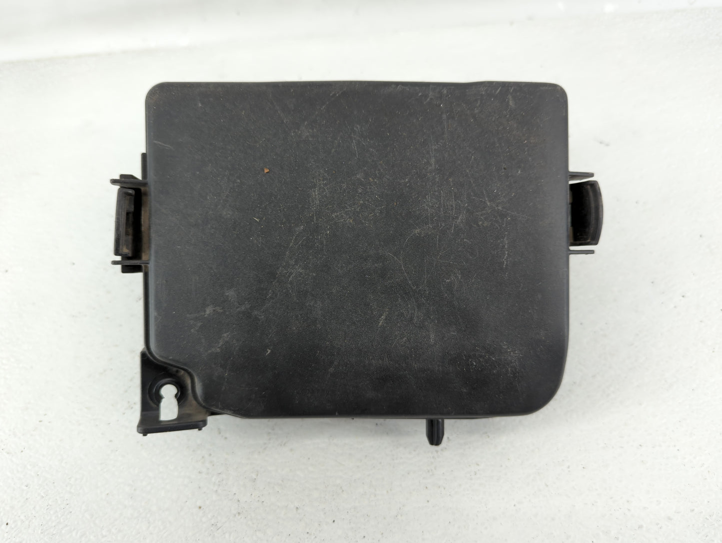 2011-2013 Hyundai Elantra Fusebox Fuse Box Panel Relay Module P/N:91205 3X214 Fits Fits 2011 2012 2013 OEM Used Auto Parts -