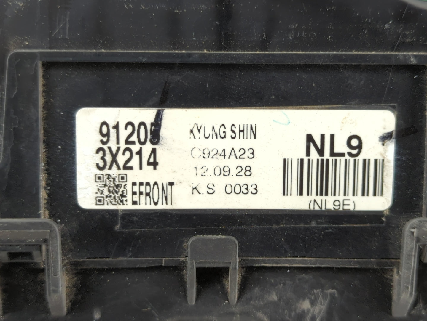 2011-2013 Hyundai Elantra Fusebox Fuse Box Panel Relay Module P/N:91205 3X214 Fits Fits 2011 2012 2013 OEM Used Auto Parts -