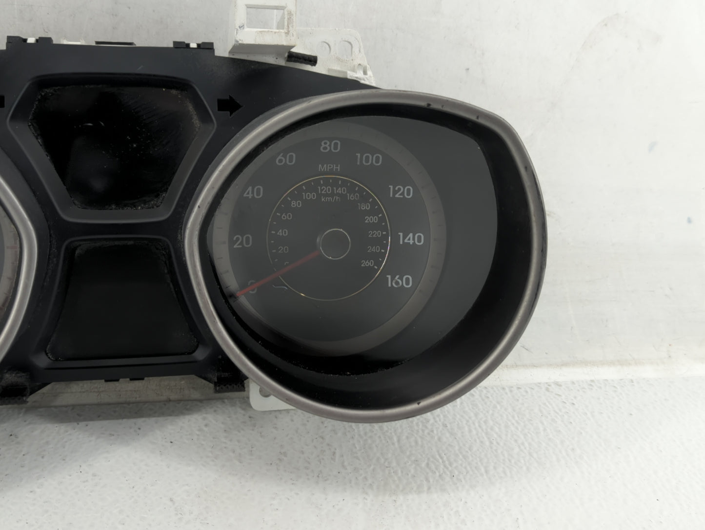 2013 Hyundai Elantra Instrument Cluster Speedometer Gauges P/N:94001-3X275 Fits OEM Used Auto Parts - Oemusedautoparts1.com