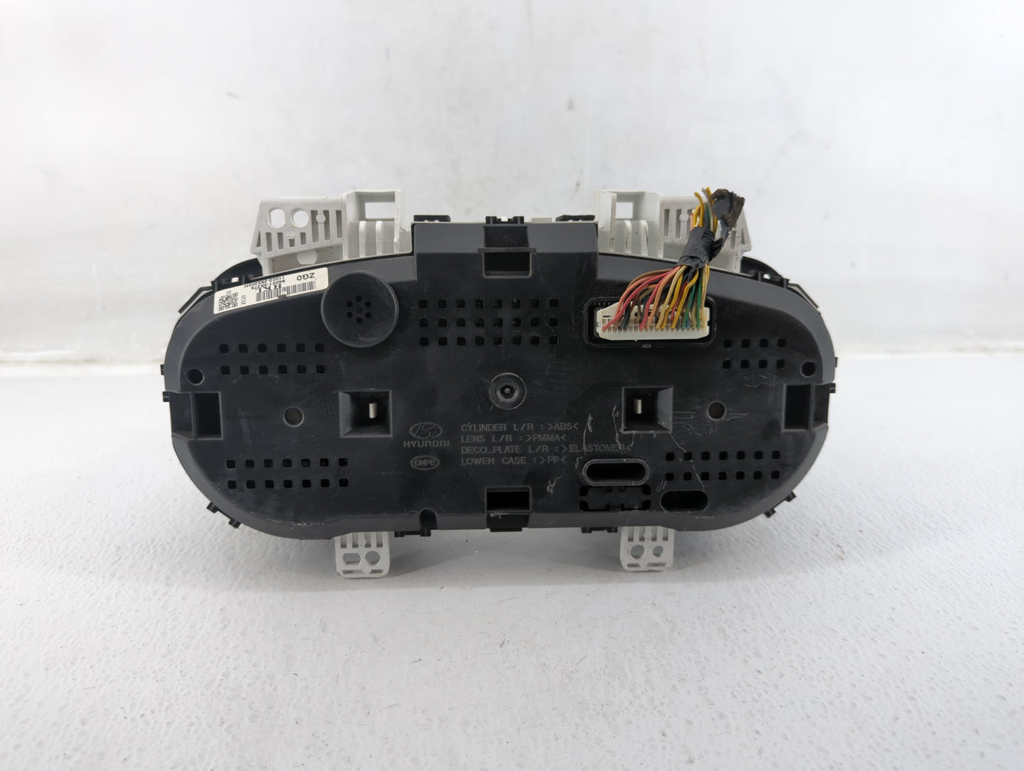 2013 Hyundai Elantra Instrument Cluster Speedometer Gauges P/N:94001-3X275 Fits OEM Used Auto Parts - Oemusedautoparts1.com