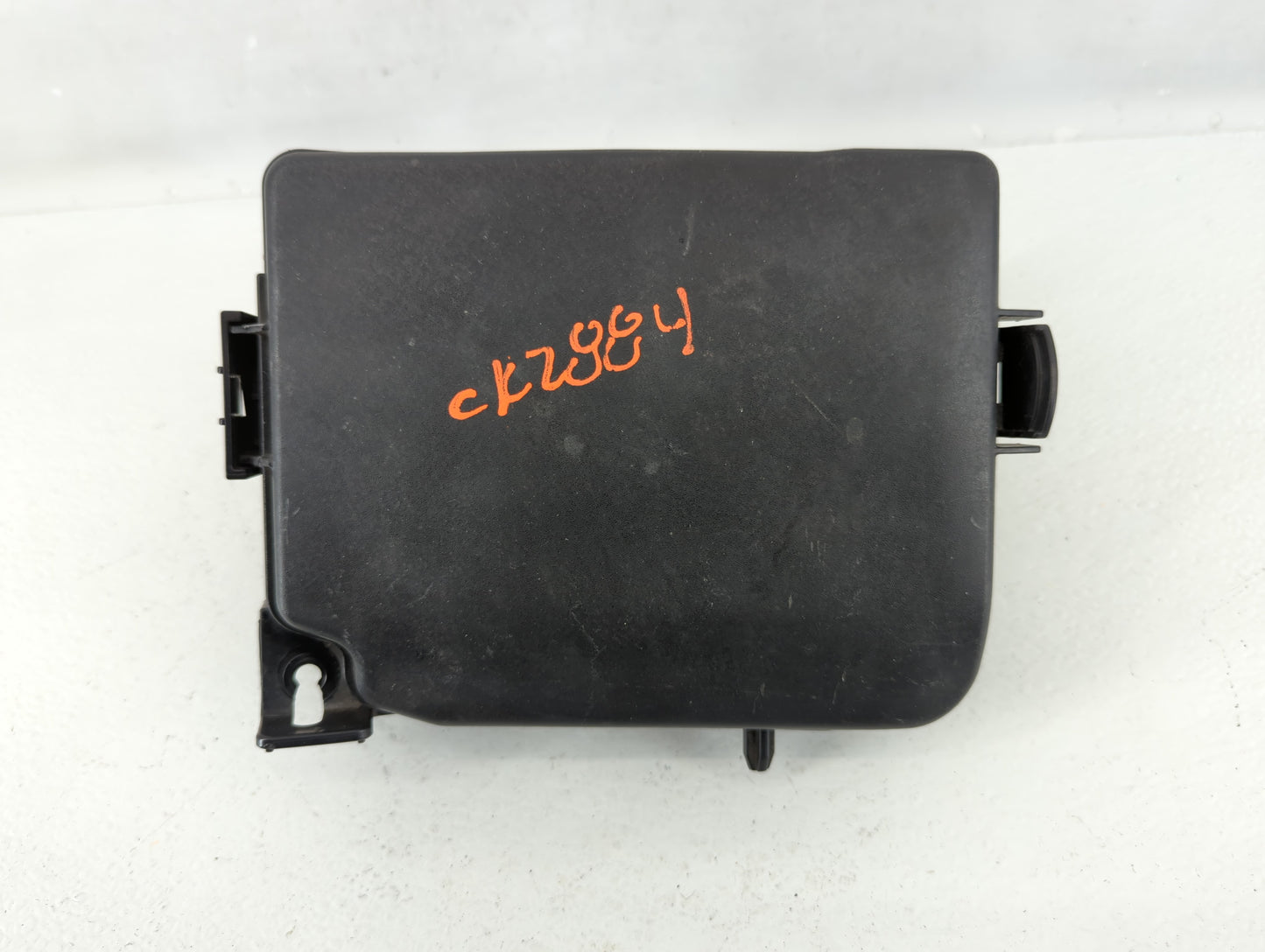 2011-2013 Hyundai Elantra Fusebox Fuse Box Panel Relay Module P/N:91205 3X214 Fits Fits 2011 2012 2013 OEM Used Auto Parts -