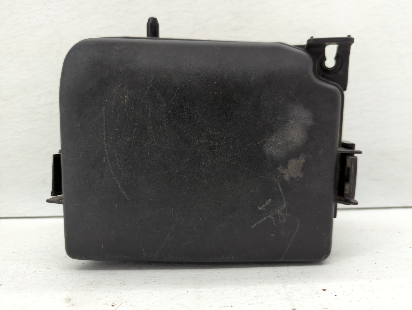 2011-2013 Hyundai Elantra Fusebox Fuse Box Panel Relay Module P/N:91205 3X214 Fits Fits 2011 2012 2013 OEM Used Auto Parts -