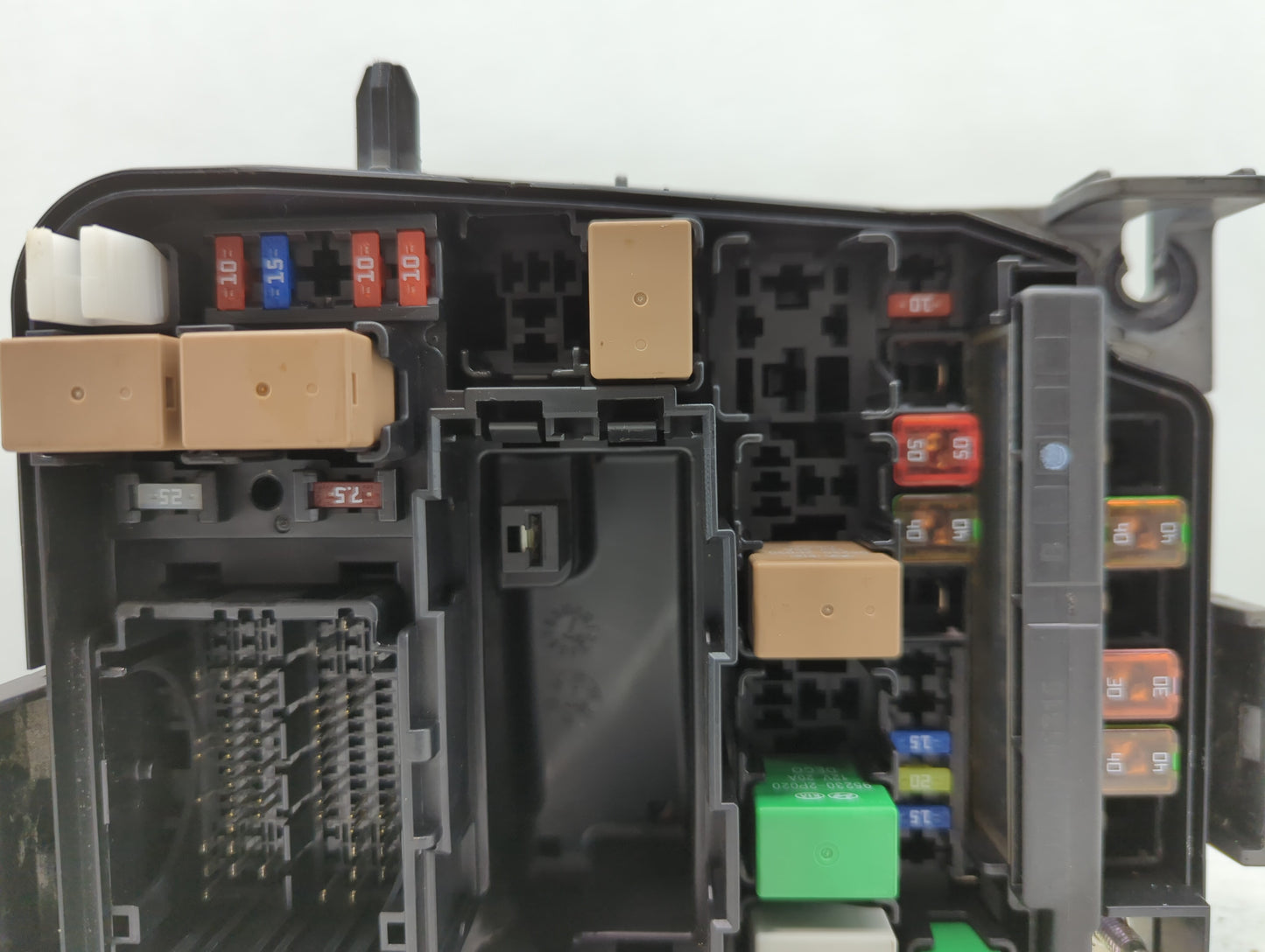 2011-2013 Hyundai Elantra Fusebox Fuse Box Panel Relay Module P/N:91205 3X274 Fits Fits 2011 2012 2013 OEM Used Auto Parts -