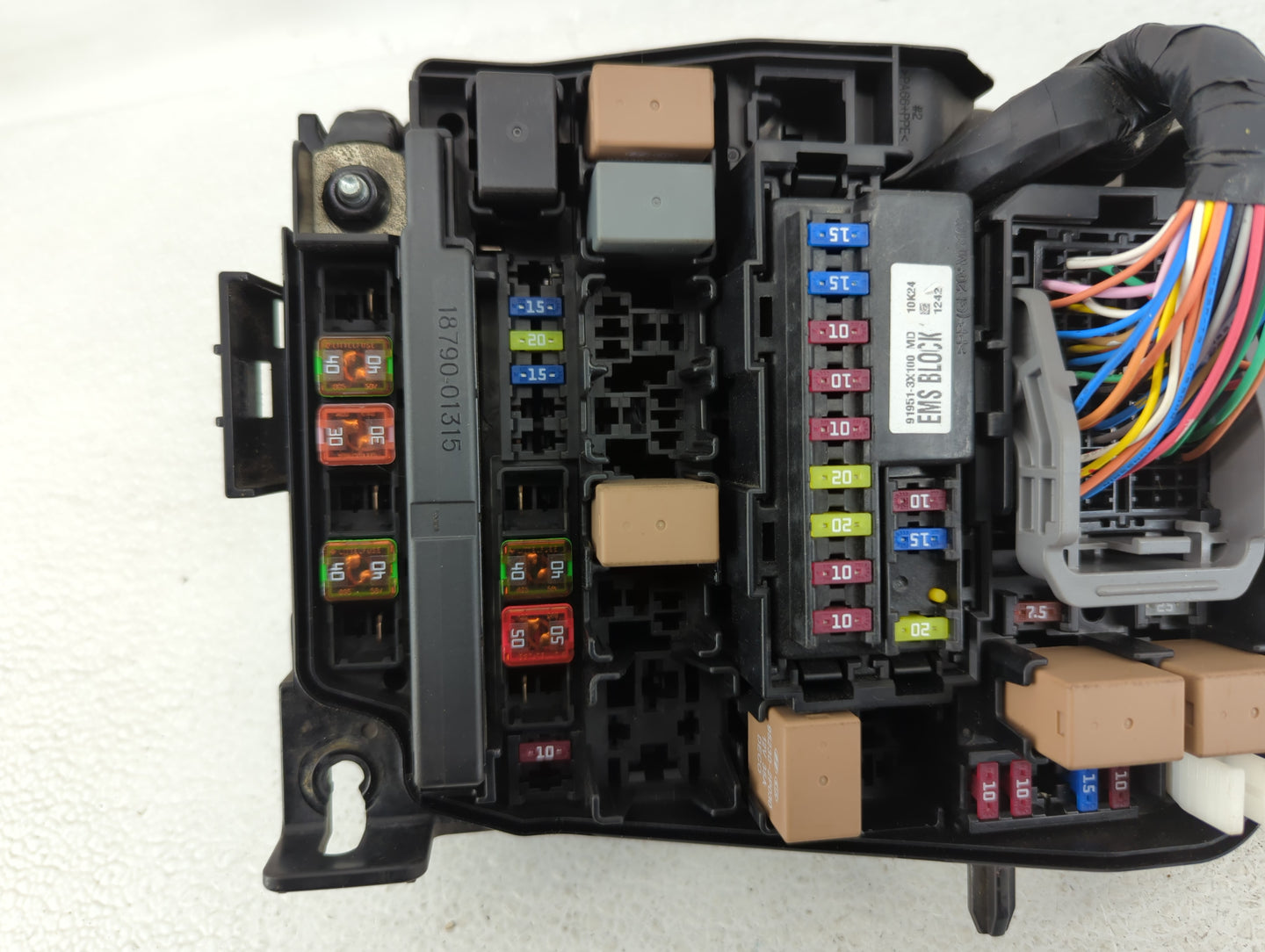 2011-2013 Hyundai Elantra Fusebox Fuse Box Panel Relay Module P/N:91950-3X711 Fits Fits 2011 2012 2013 OEM Used Auto Parts -