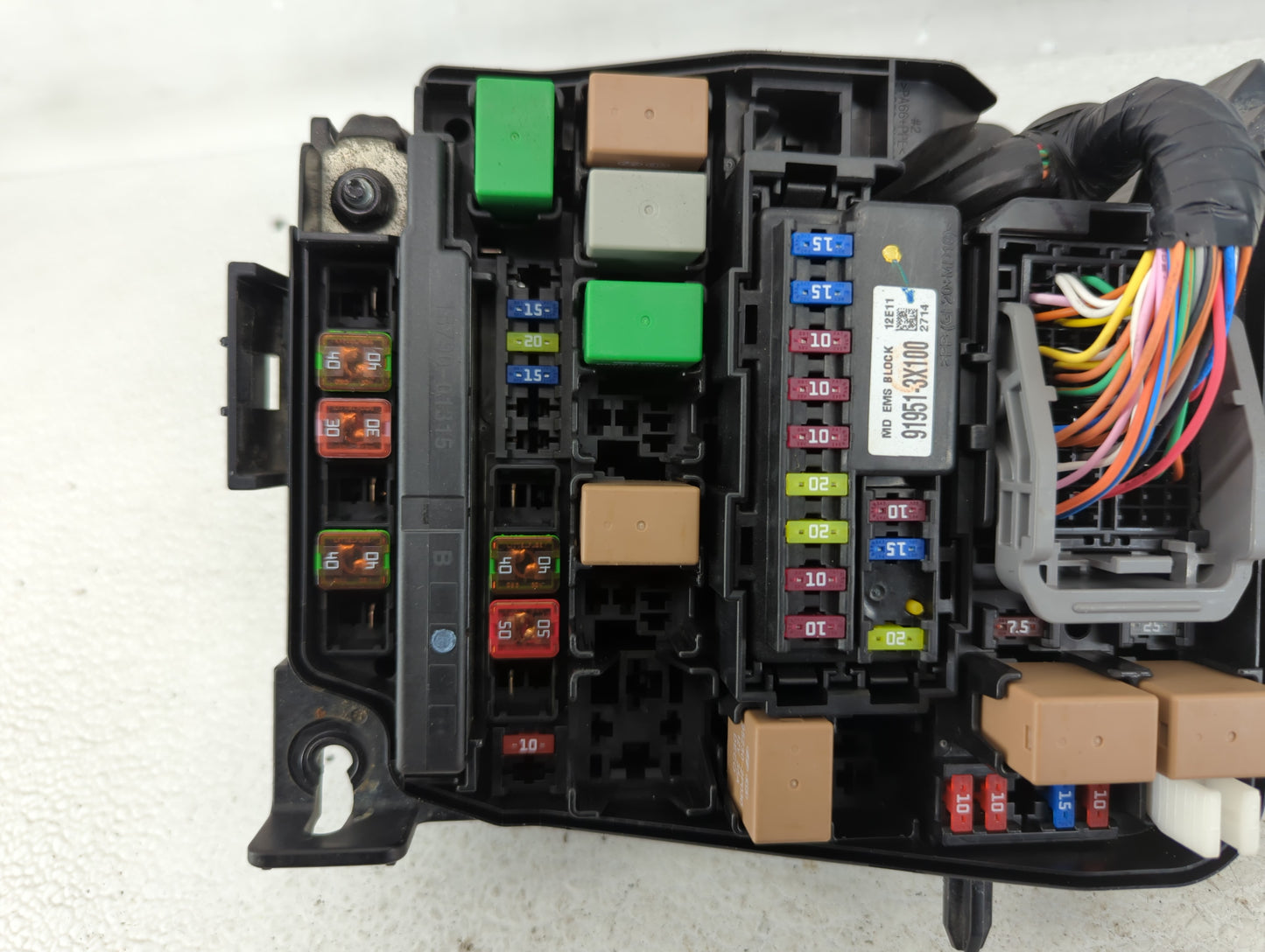 2011-2013 Hyundai Elantra Fusebox Fuse Box Panel Relay Module P/N:912053X214 91950-3X711 Fits Fits 2011 2012 2013 OEM Used A